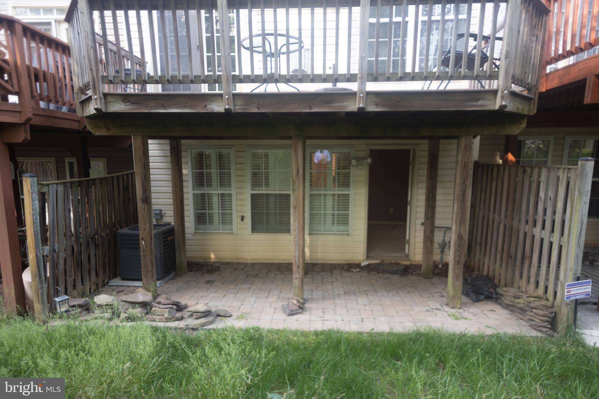 Real estate listing preview #3