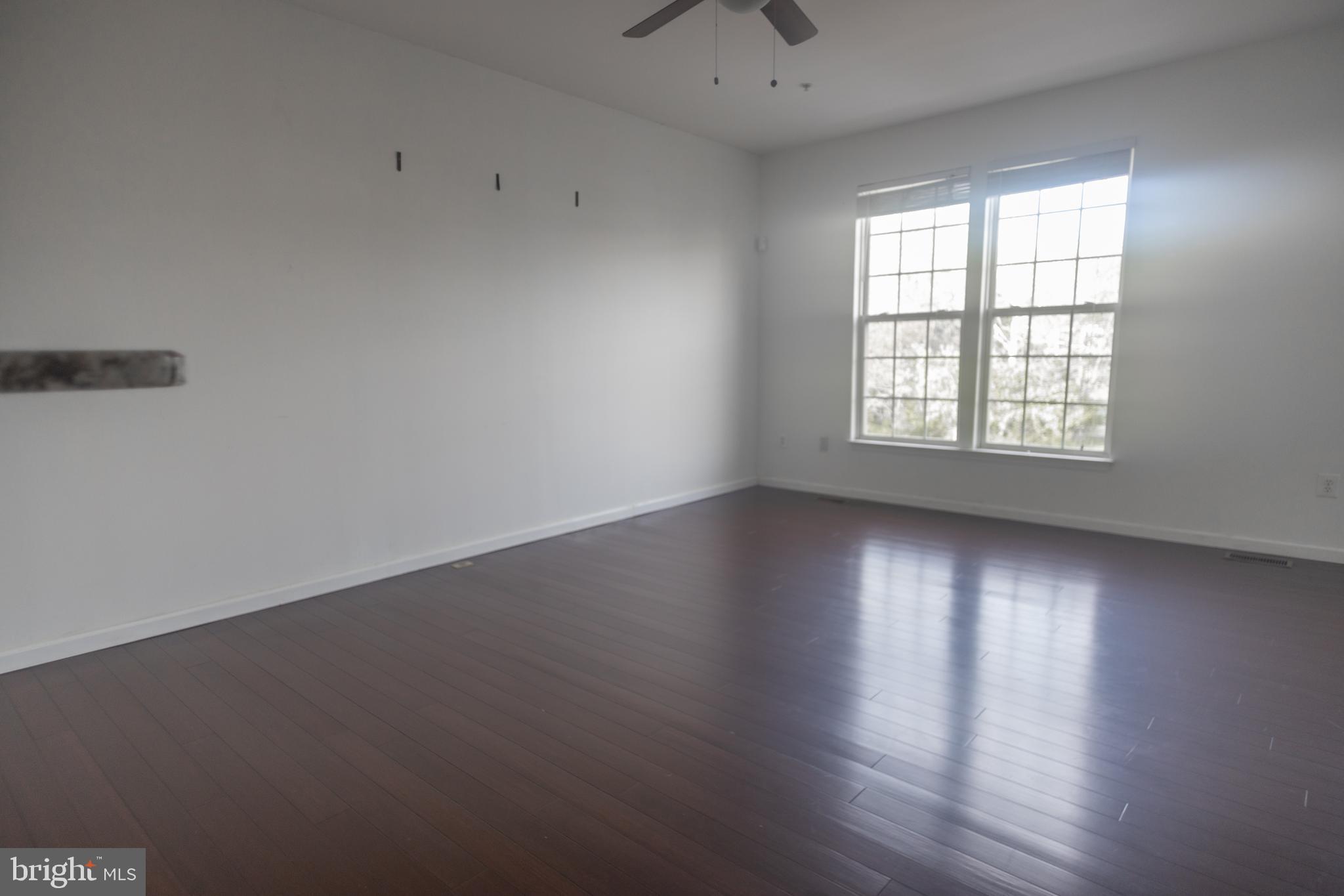 Real estate listing preview #18