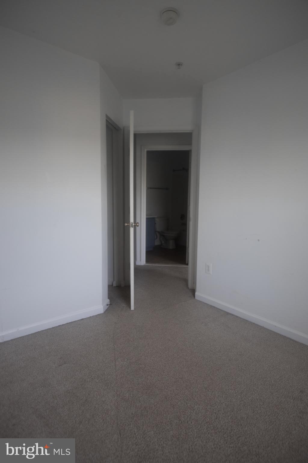 Real estate listing preview #33