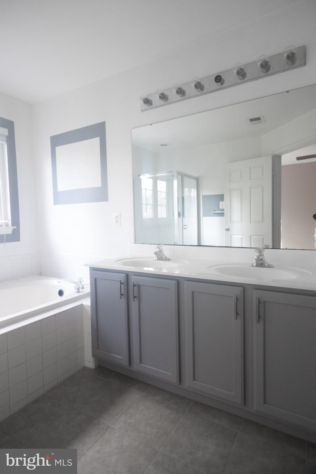 Real estate listing preview #43