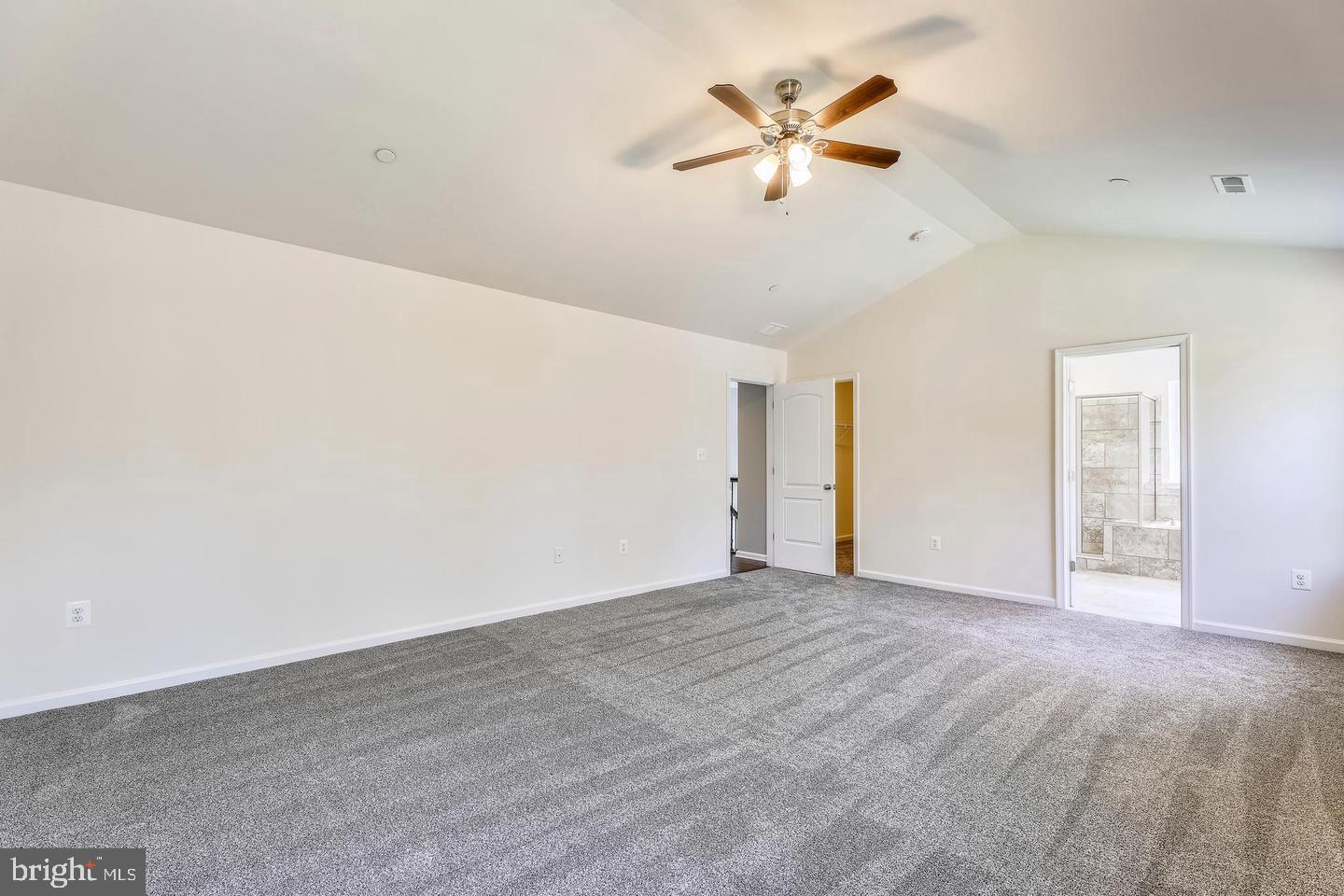 Real estate listing preview #26