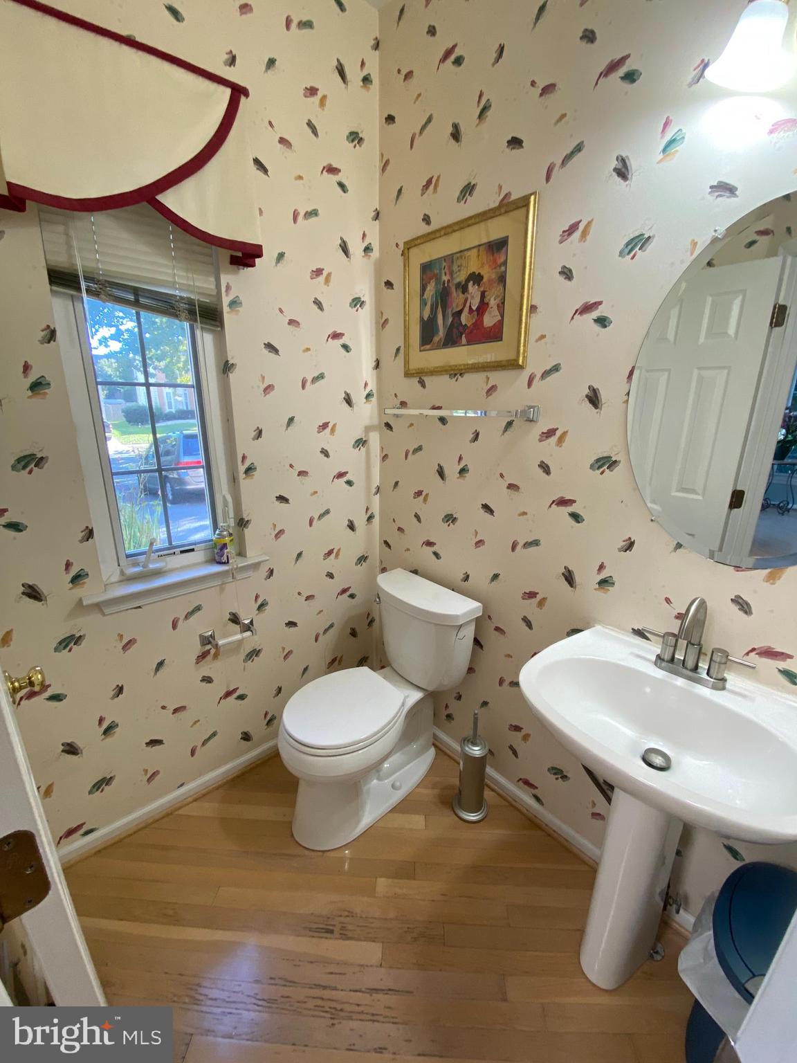 Real estate listing preview #9