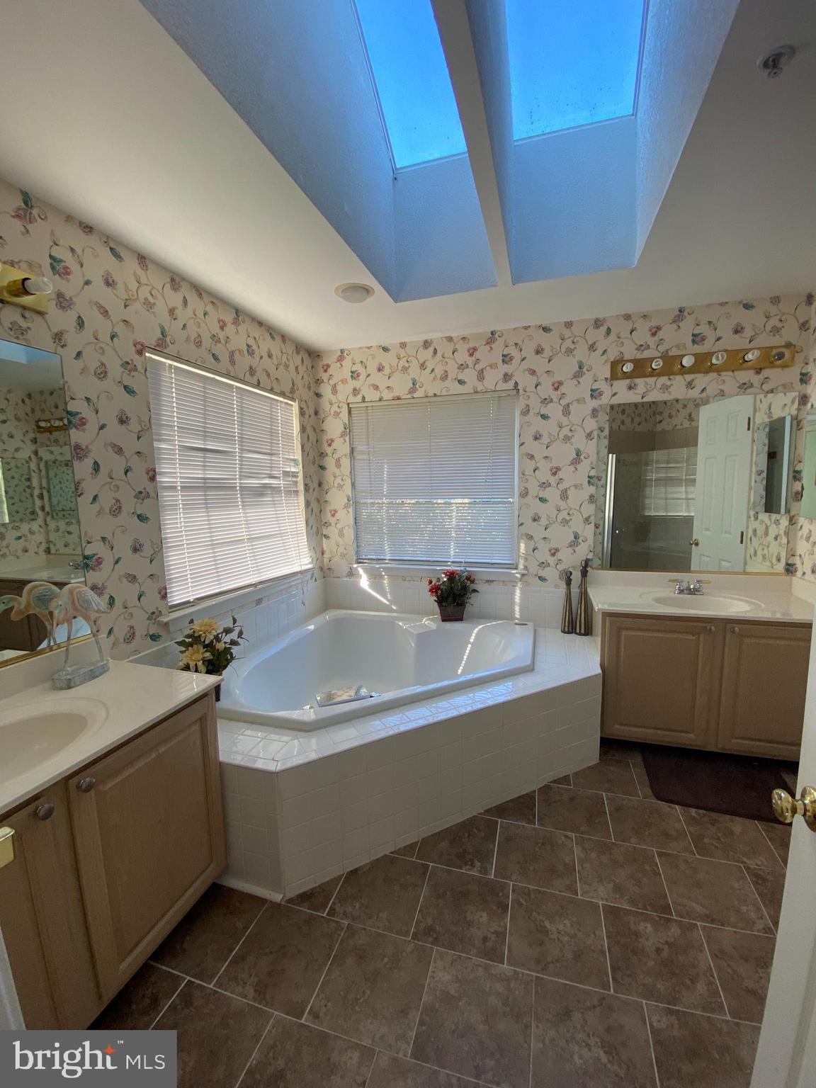 Real estate listing preview #23