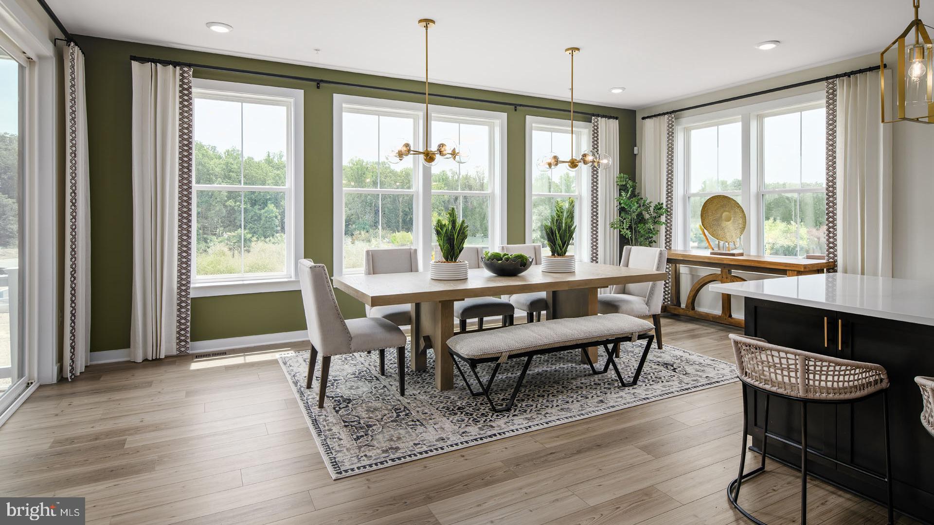 Real estate listing preview #10