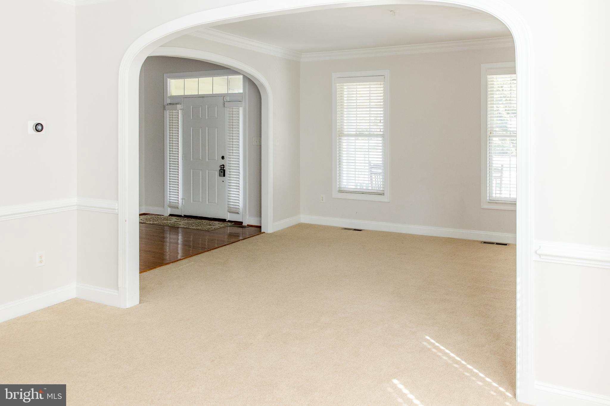 Real estate listing preview #2