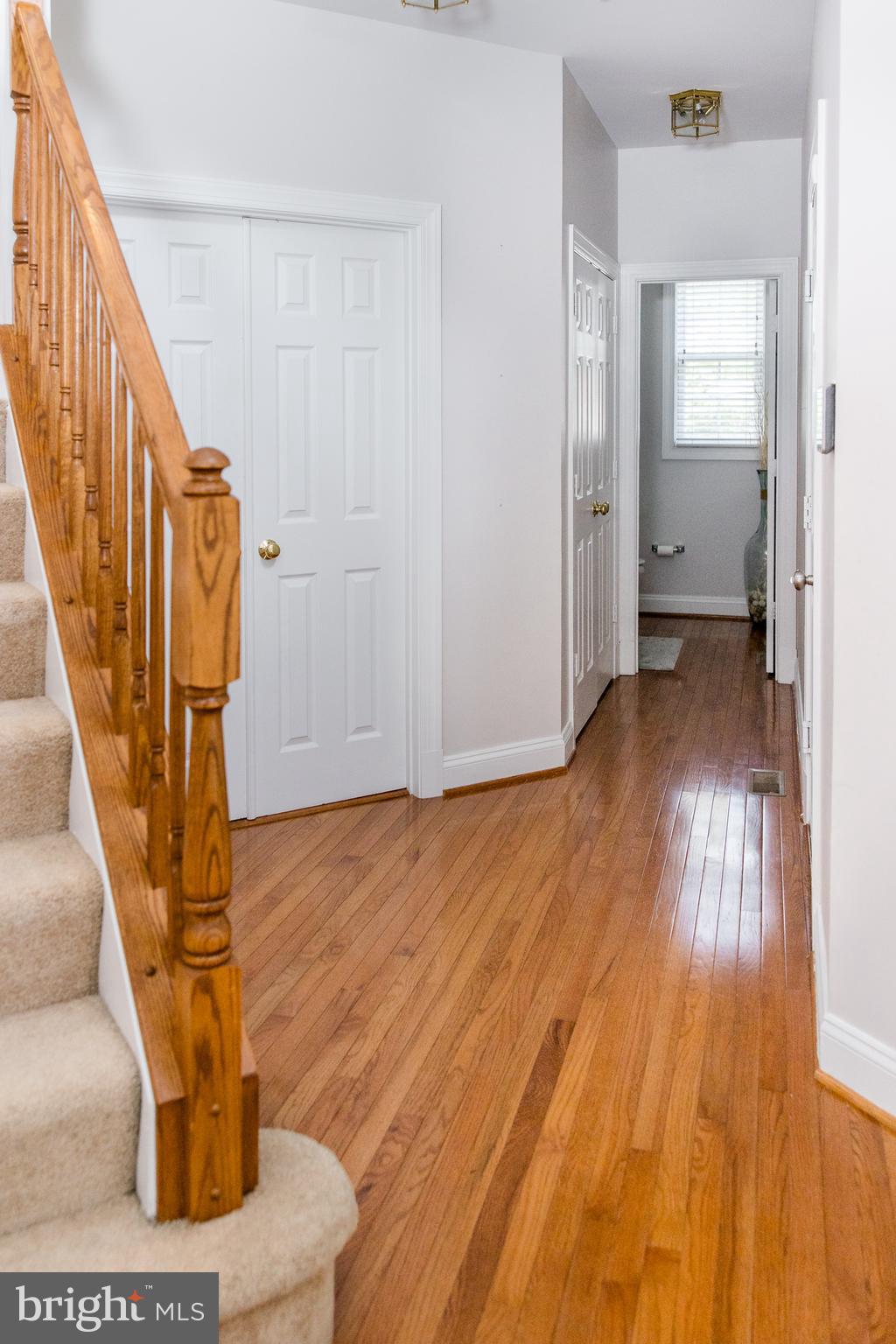 Real estate listing preview #12