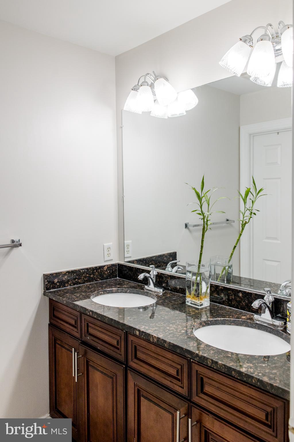 Real estate listing preview #26