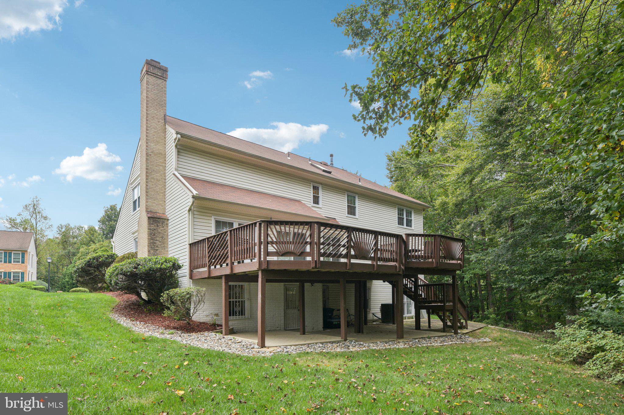 Real estate listing preview #2