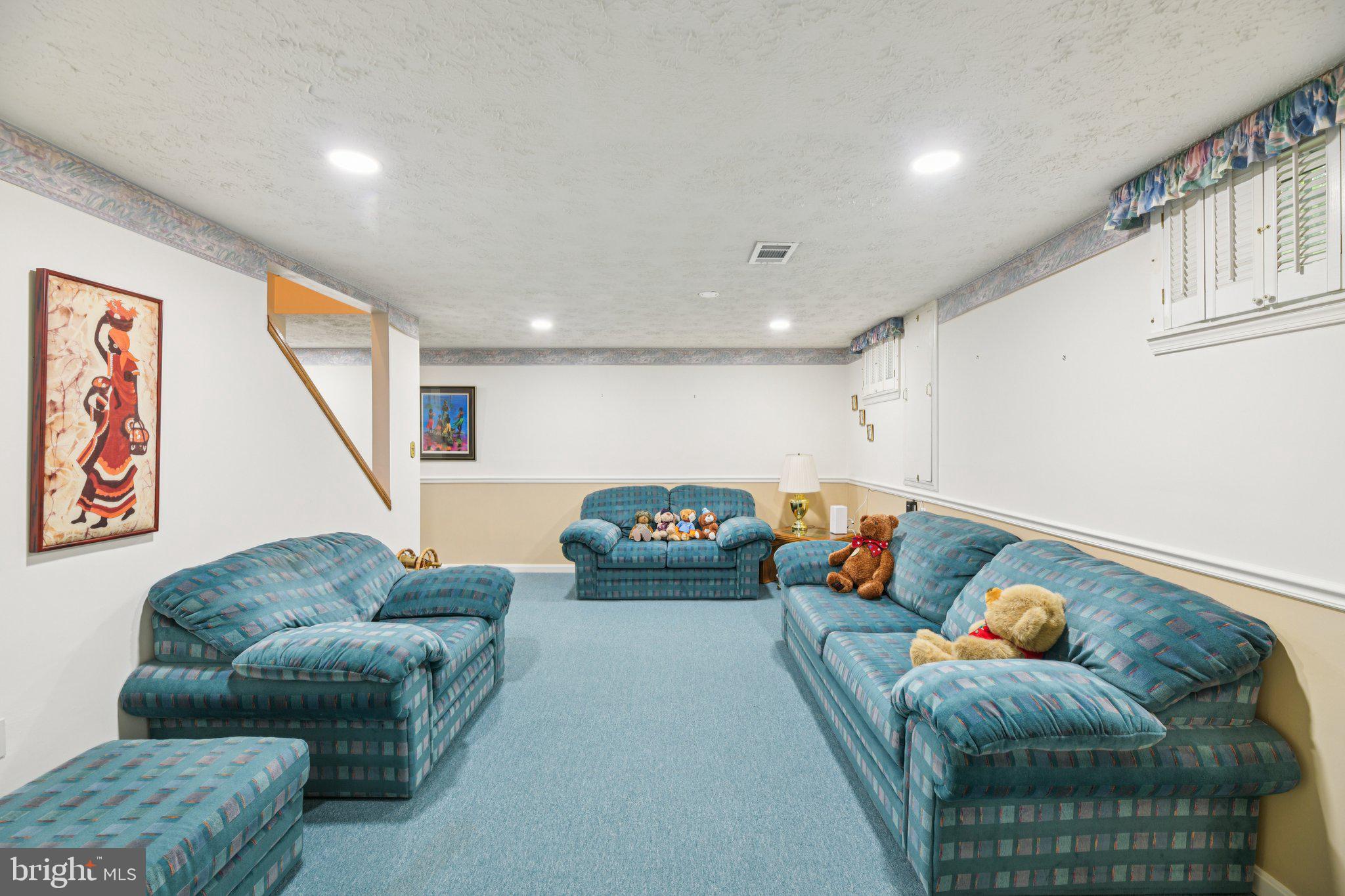 Real estate listing preview #25