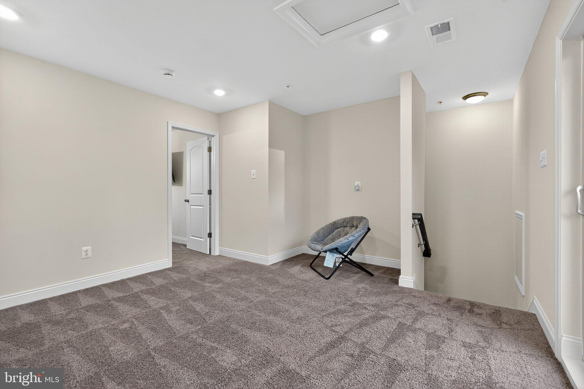 Real estate listing preview #40