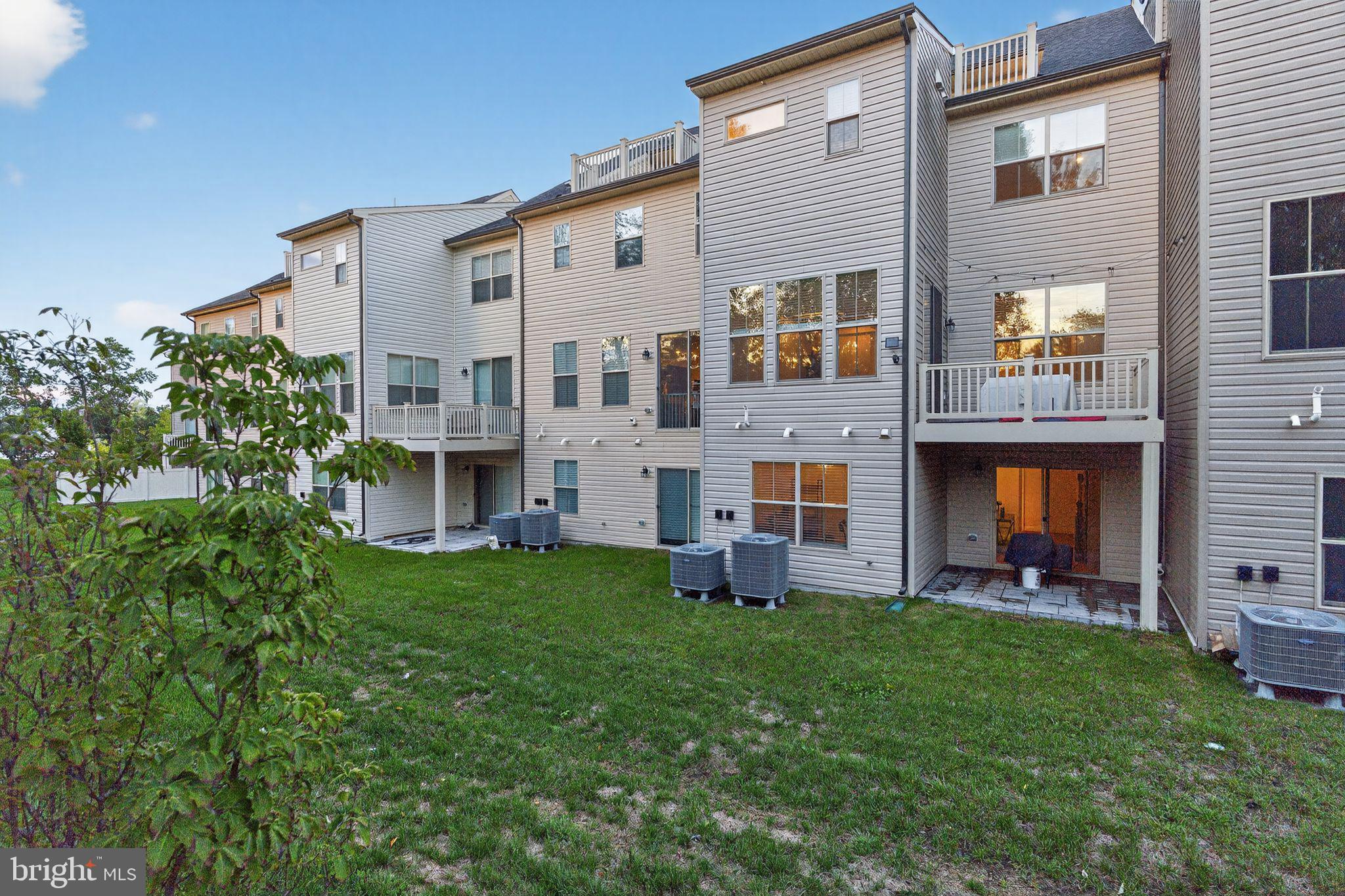 Real estate listing preview #51