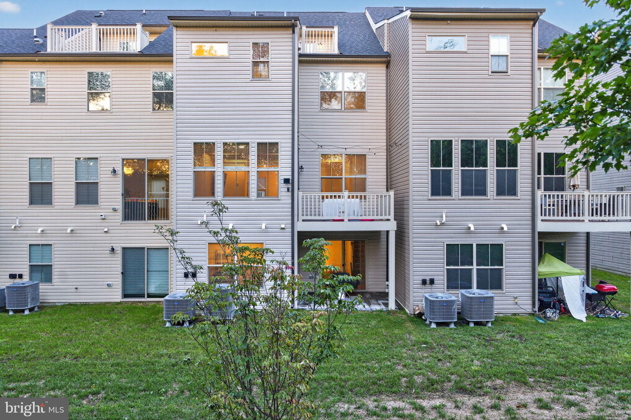 Real estate listing preview #53