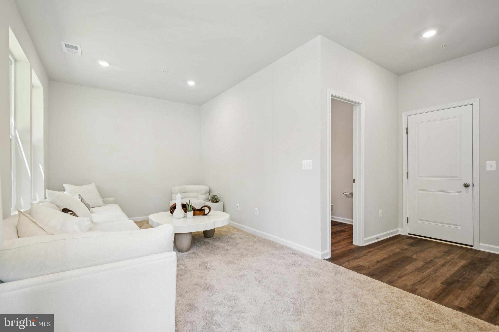 Real estate listing preview #22