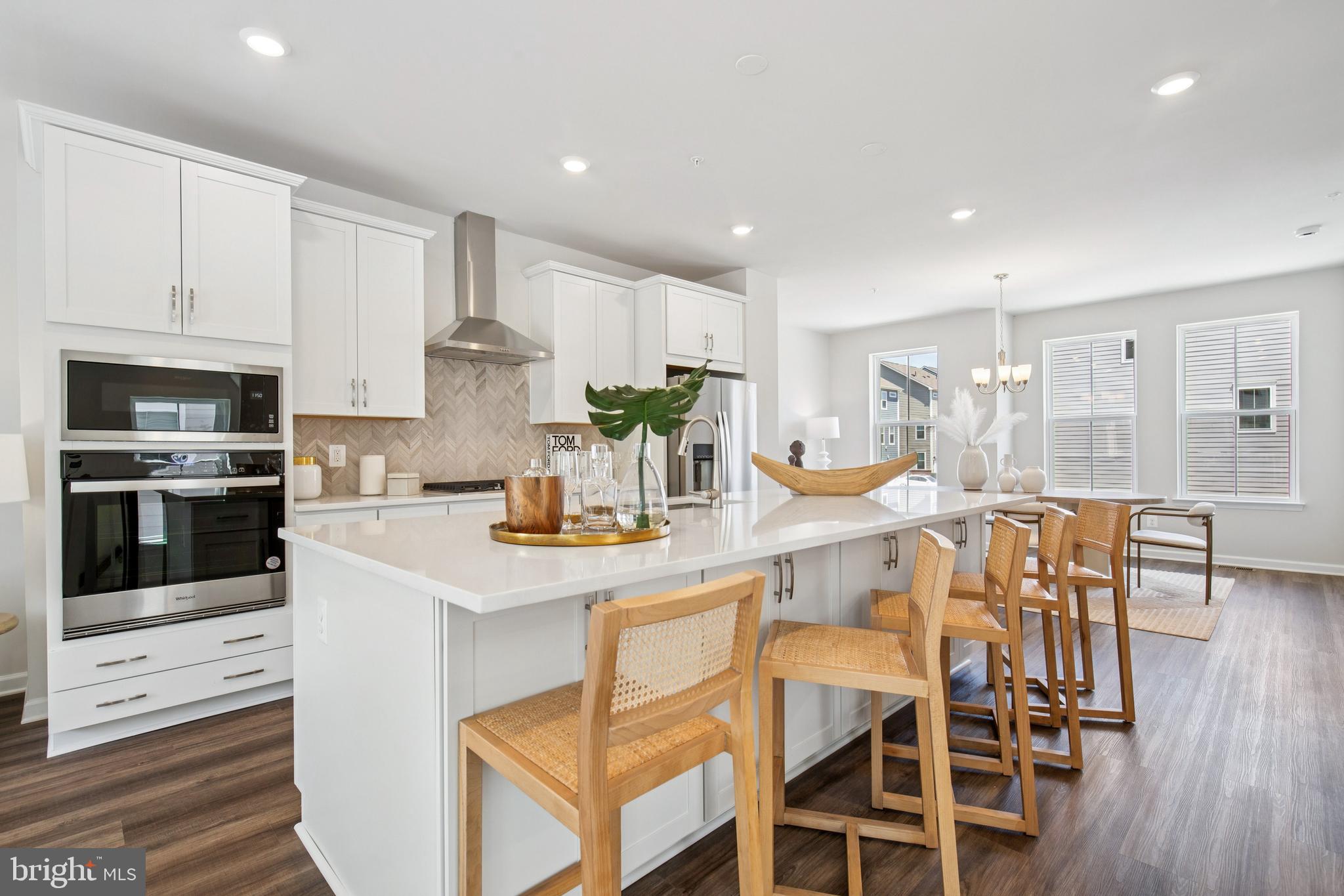 Real estate listing preview #7