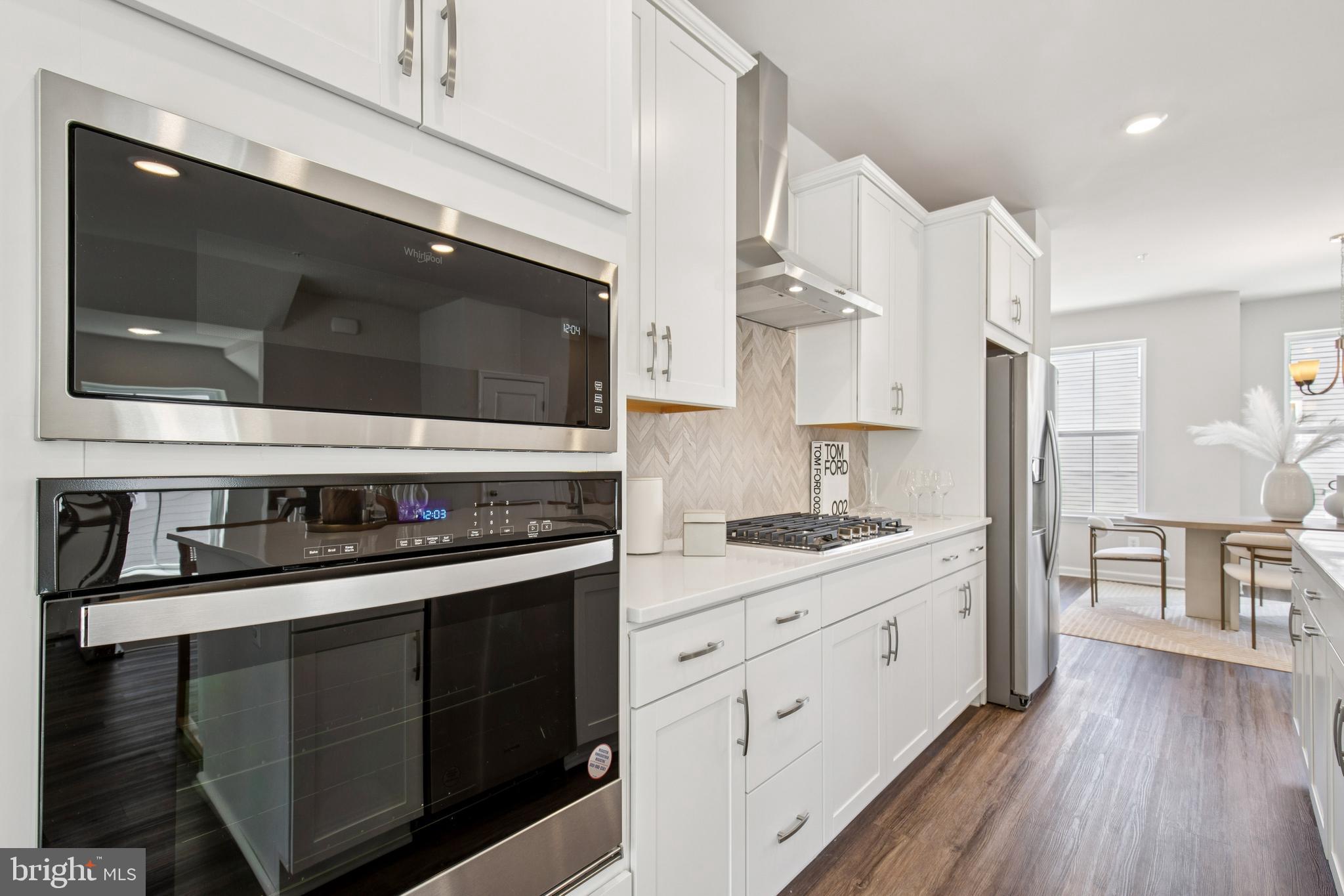 Real estate listing preview #10