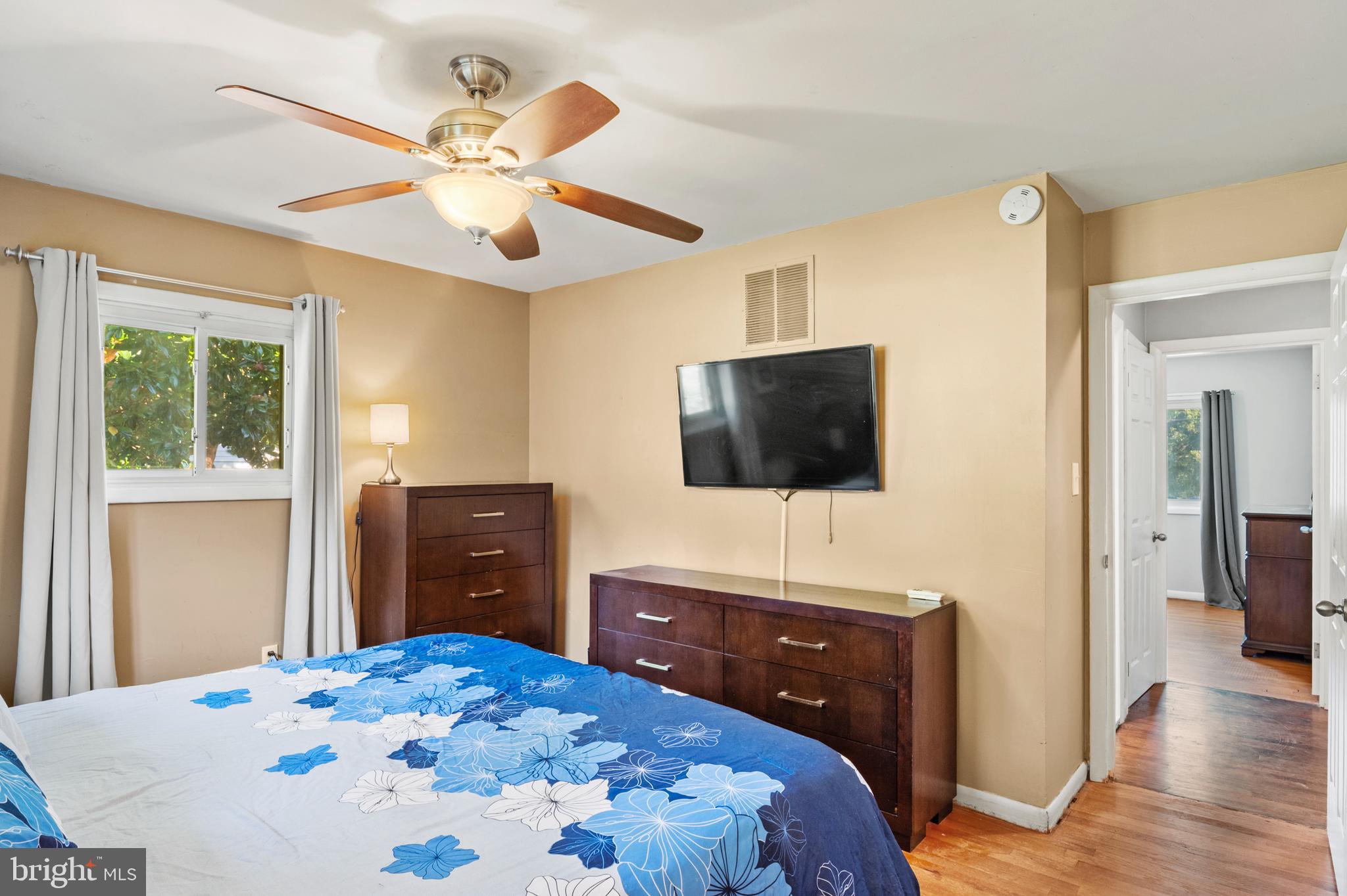 Real estate listing preview #20