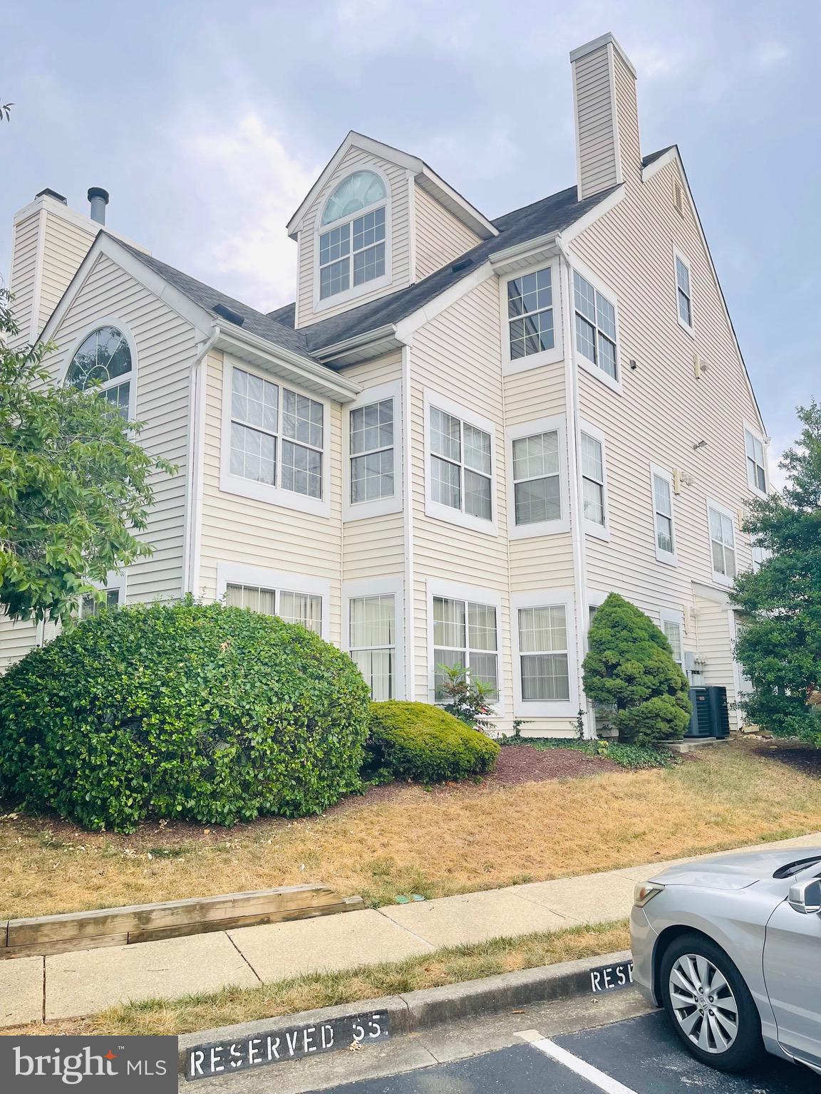 Real estate listing preview #19