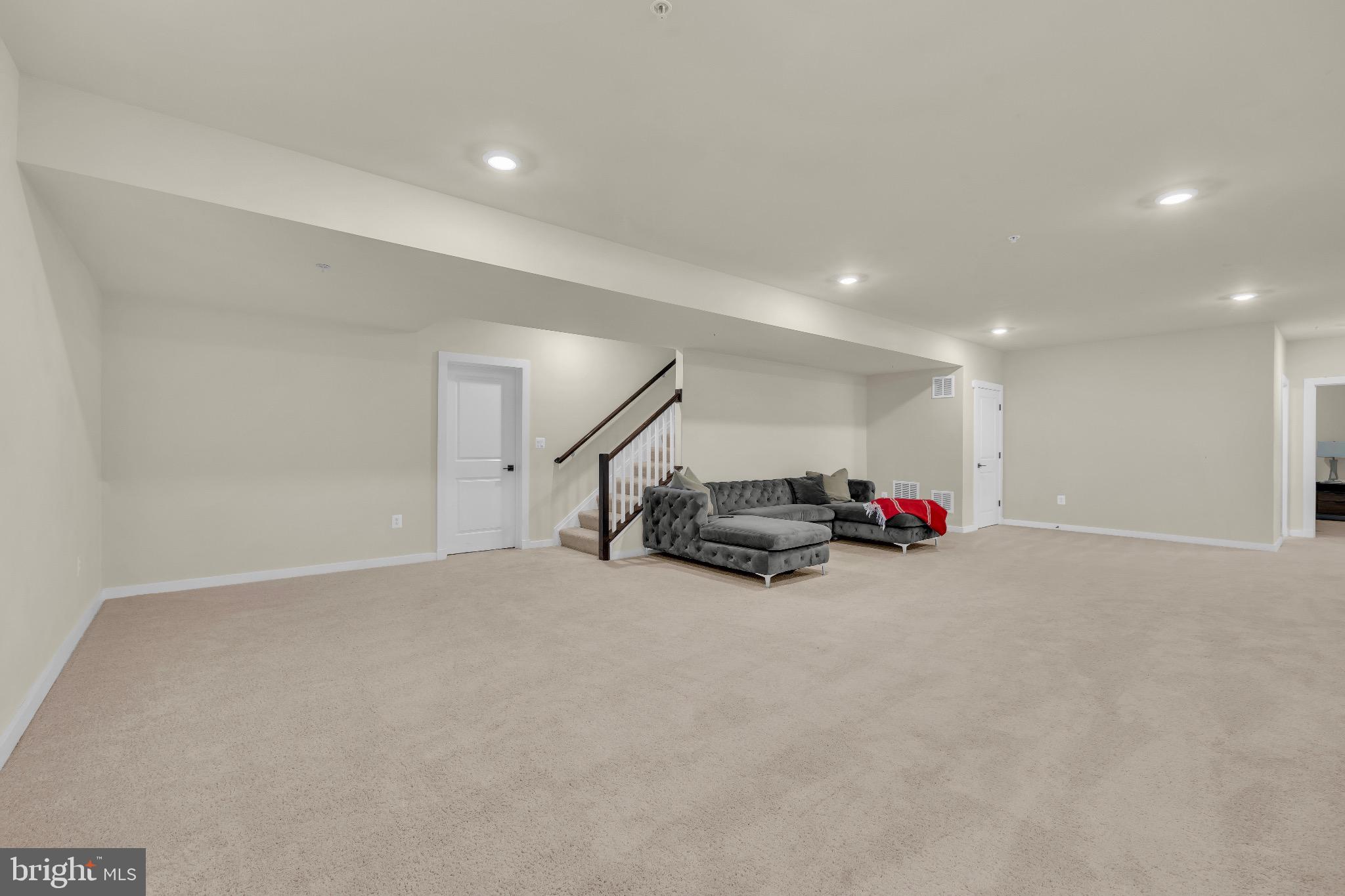 Real estate listing preview #61