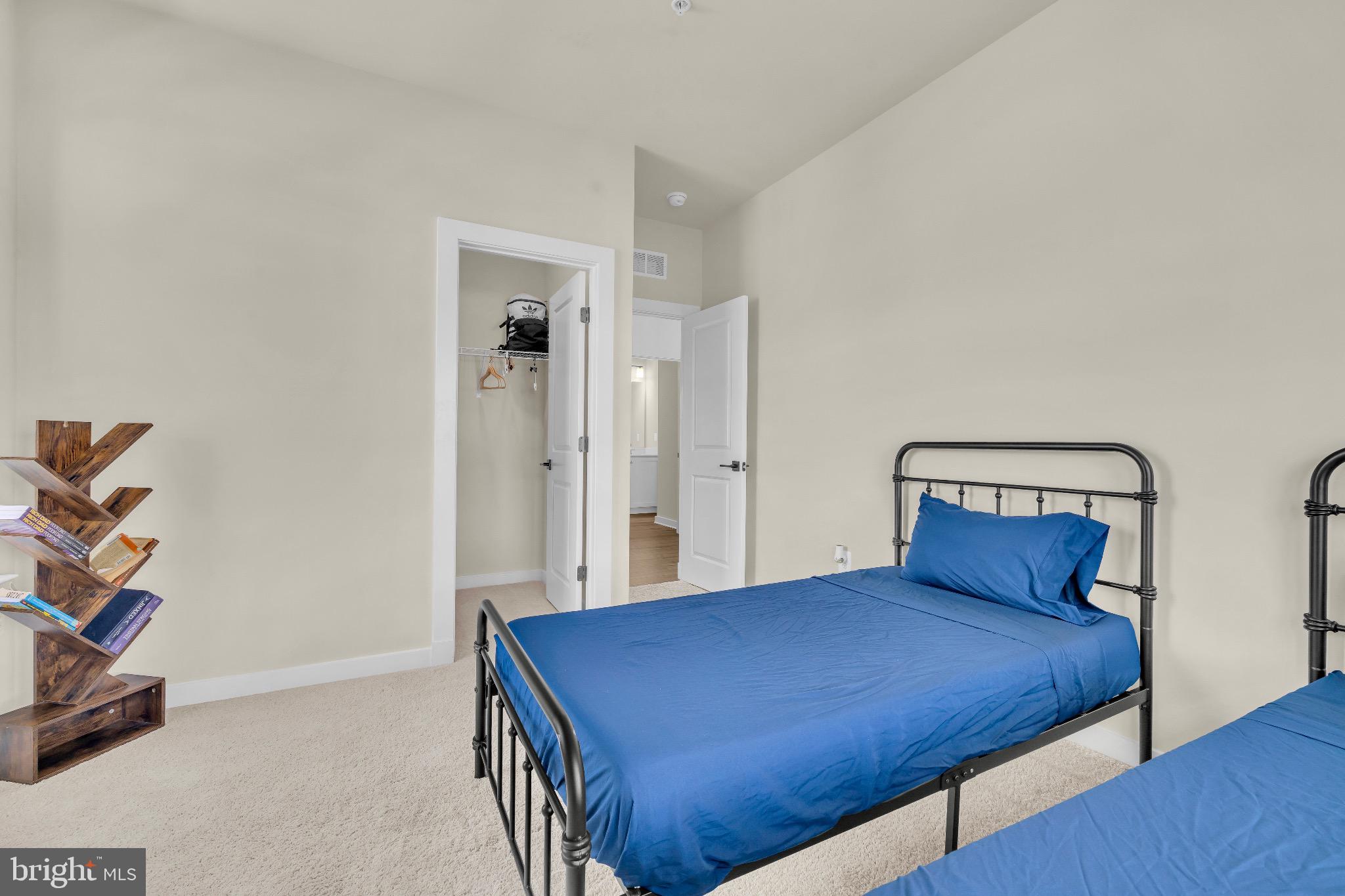 Real estate listing preview #38