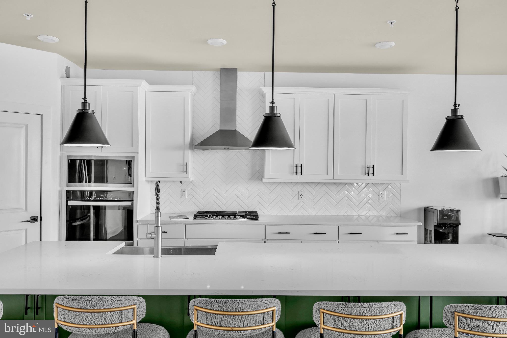 Real estate listing preview #30