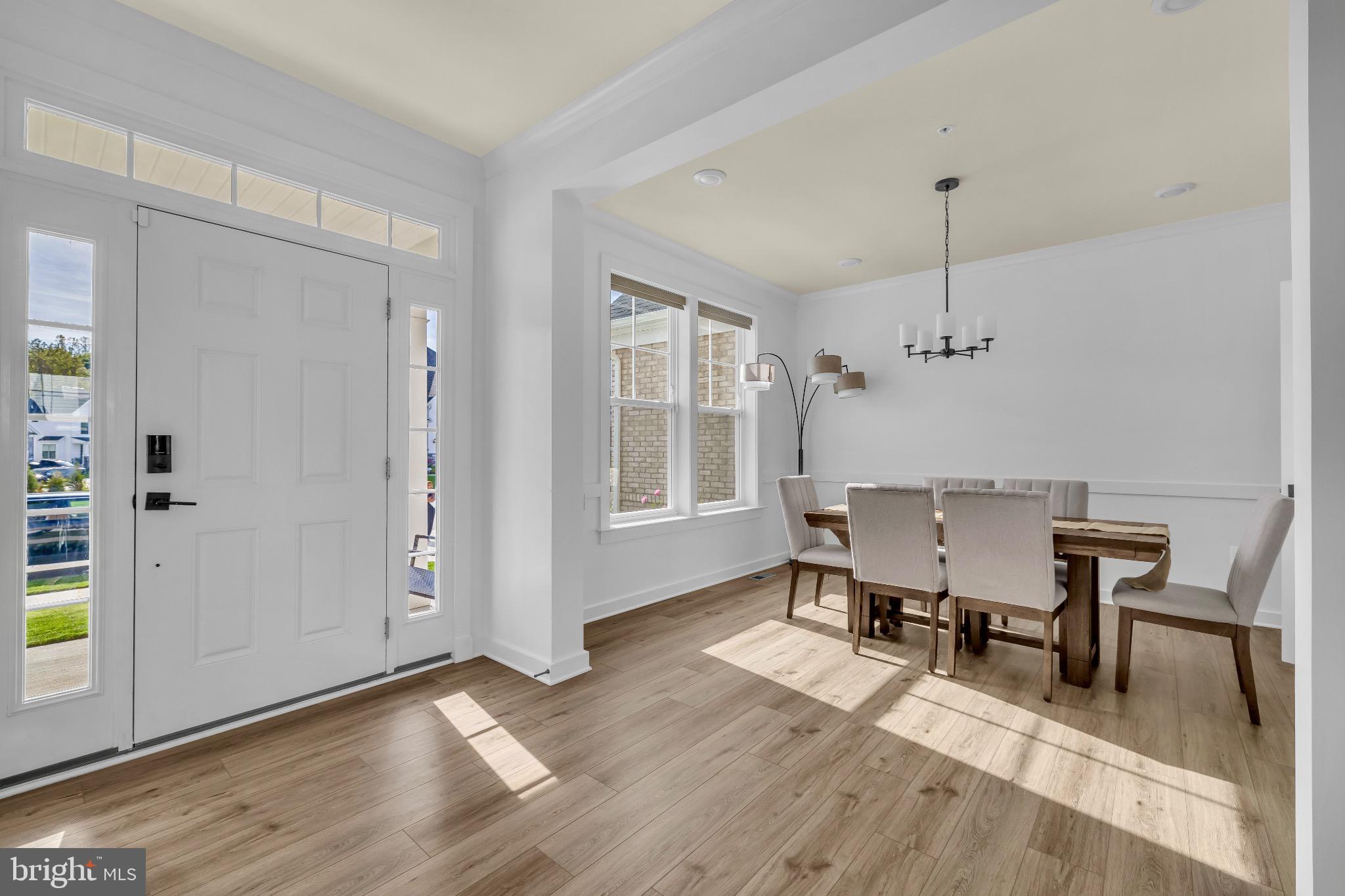 Real estate listing preview #12