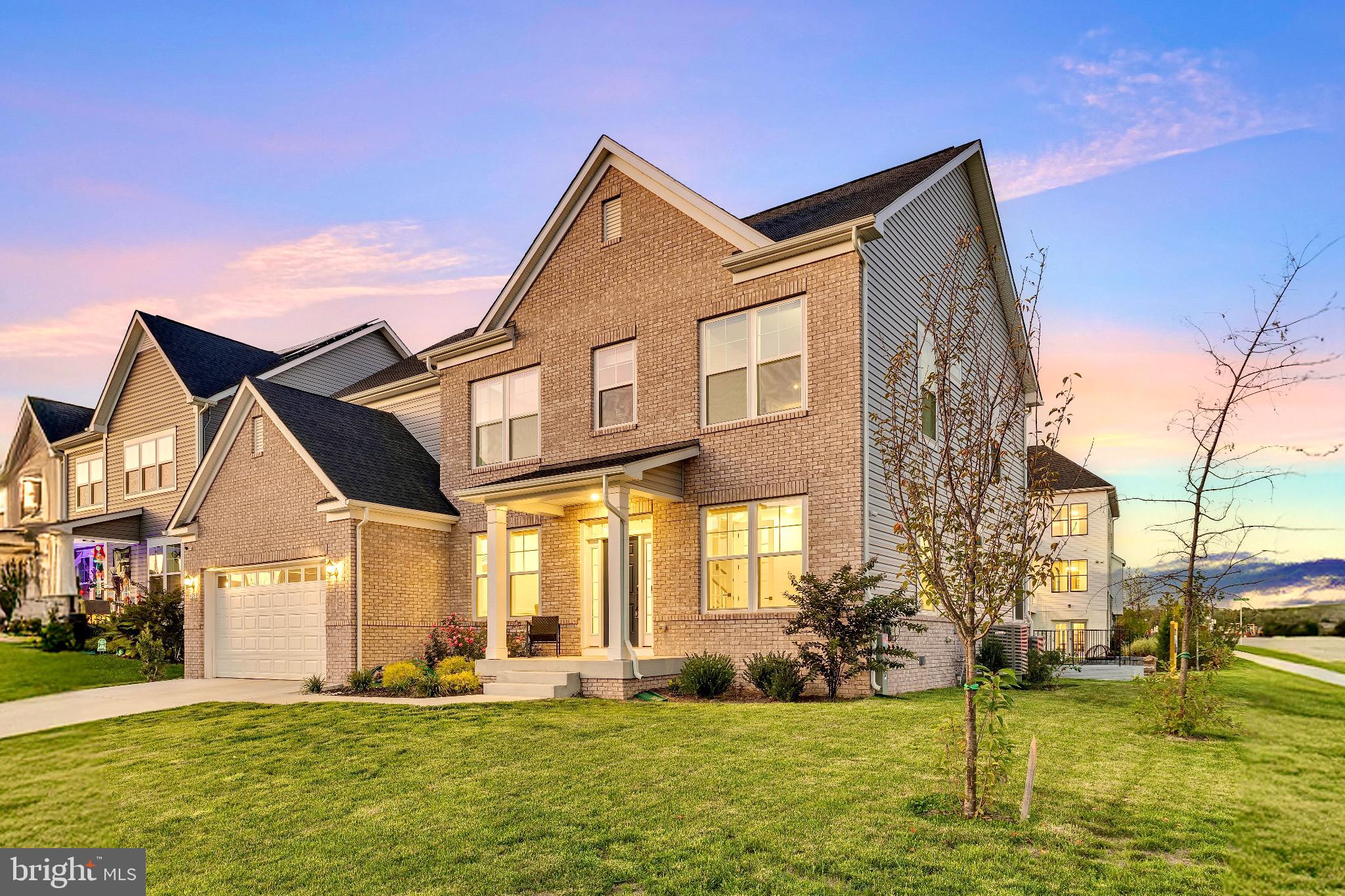 Real estate listing preview #2