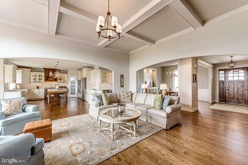 Real estate listing preview #10