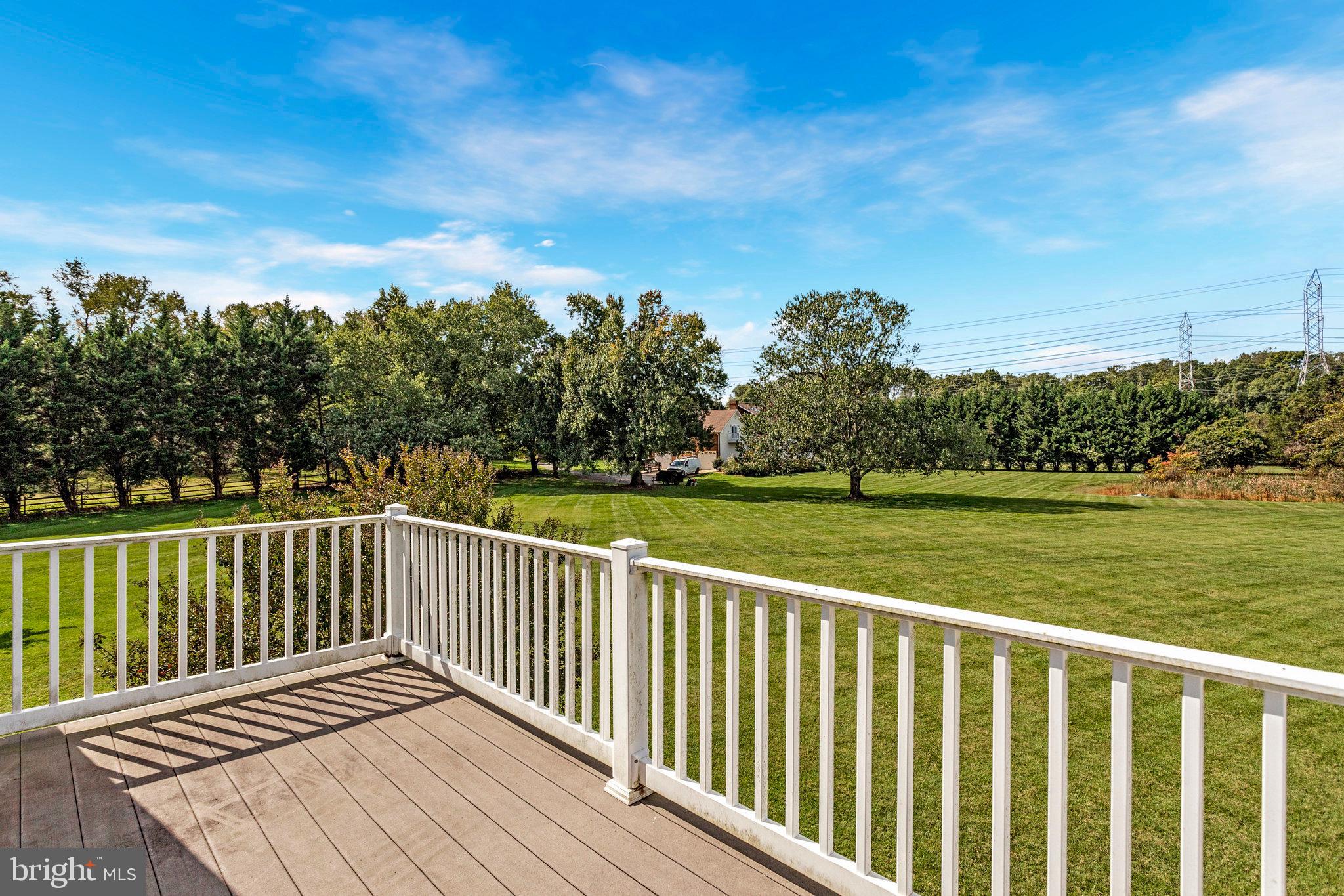 Real estate listing preview #22