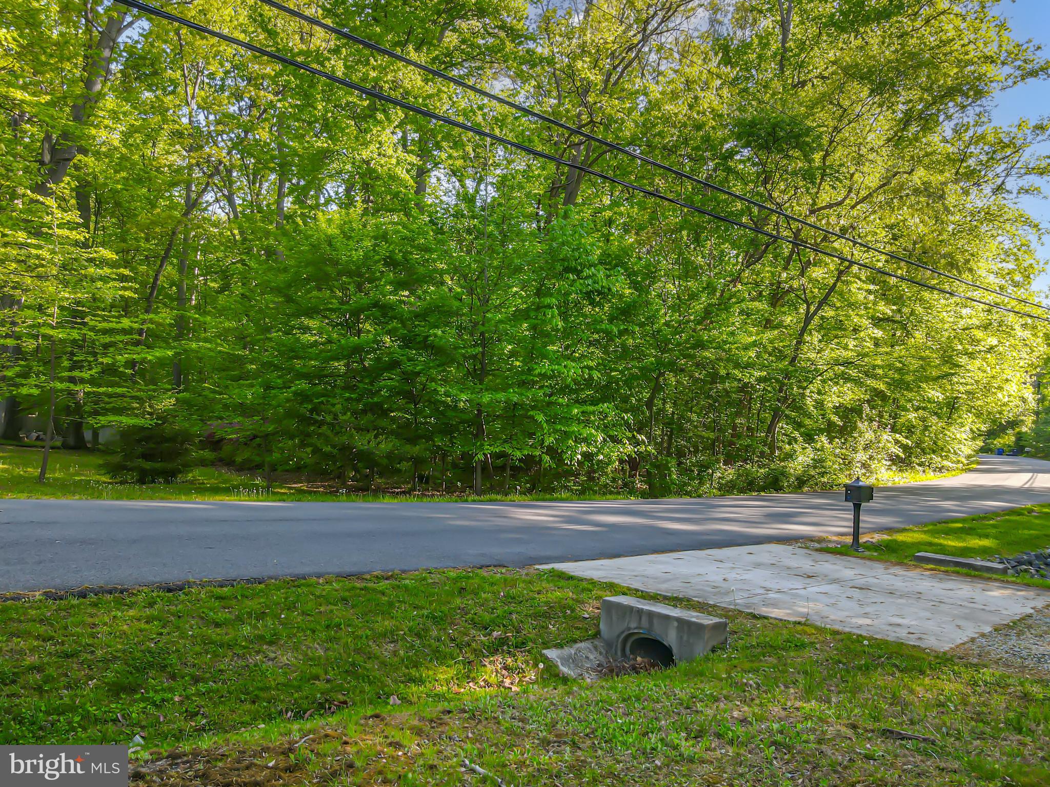 Real estate listing preview #4