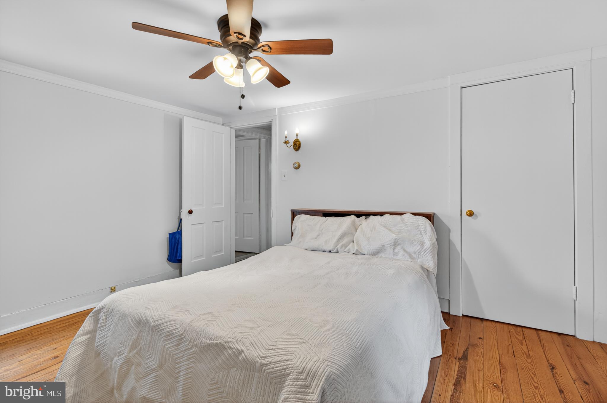 Real estate listing preview #11