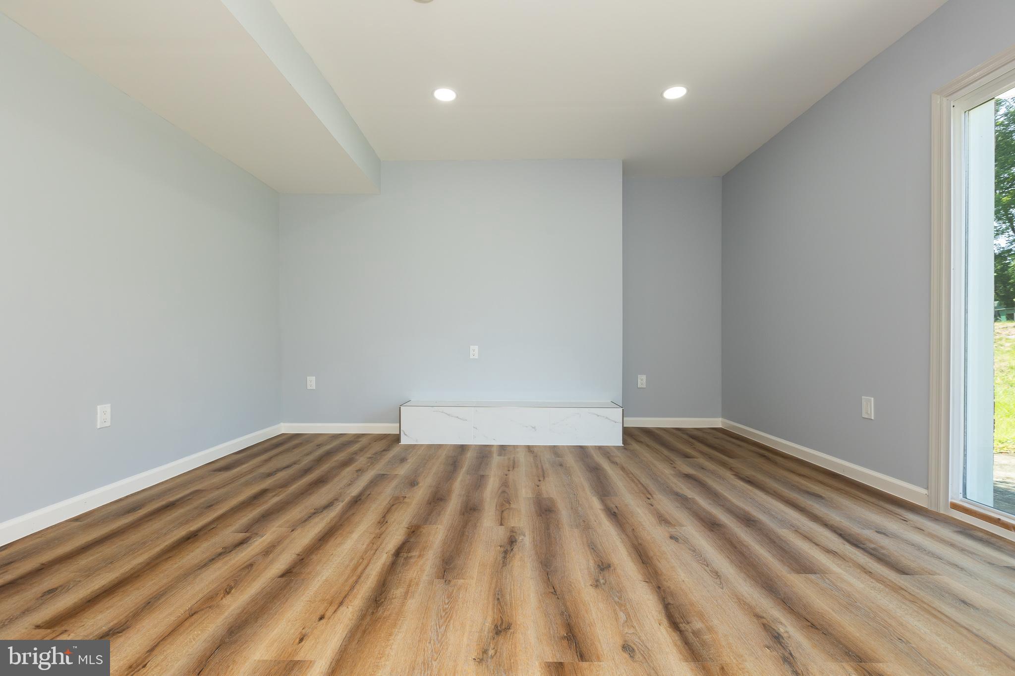 Real estate listing preview #54