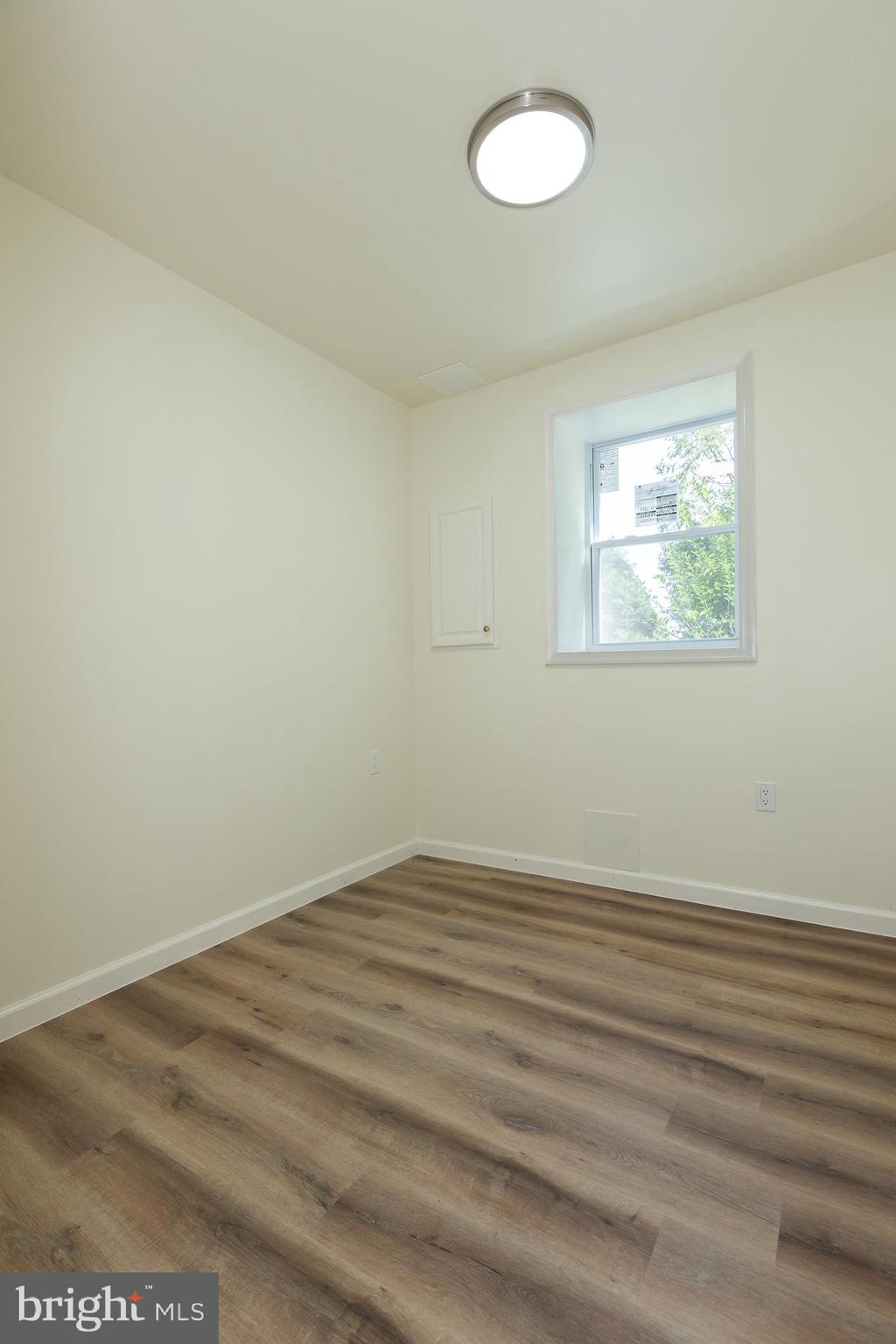 Real estate listing preview #43