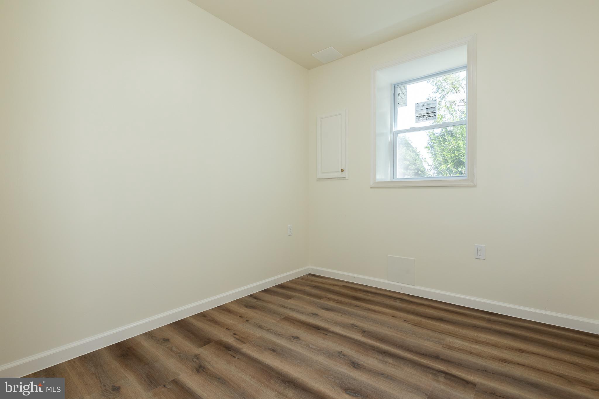 Real estate listing preview #44