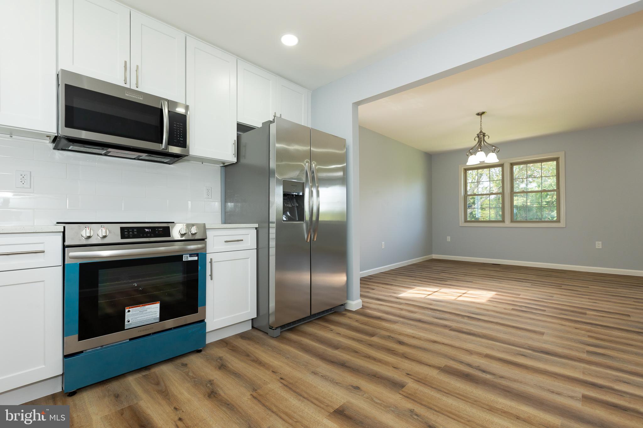 Real estate listing preview #22