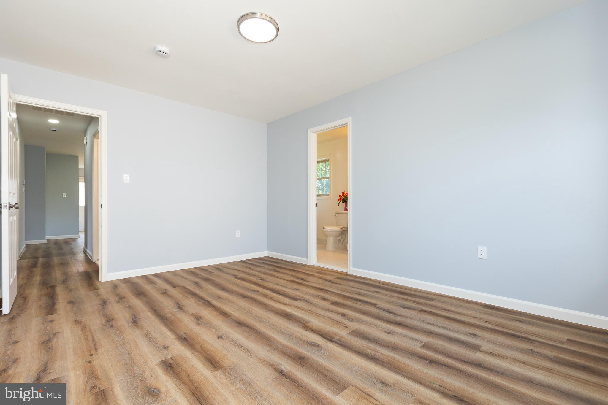 Real estate listing preview #35