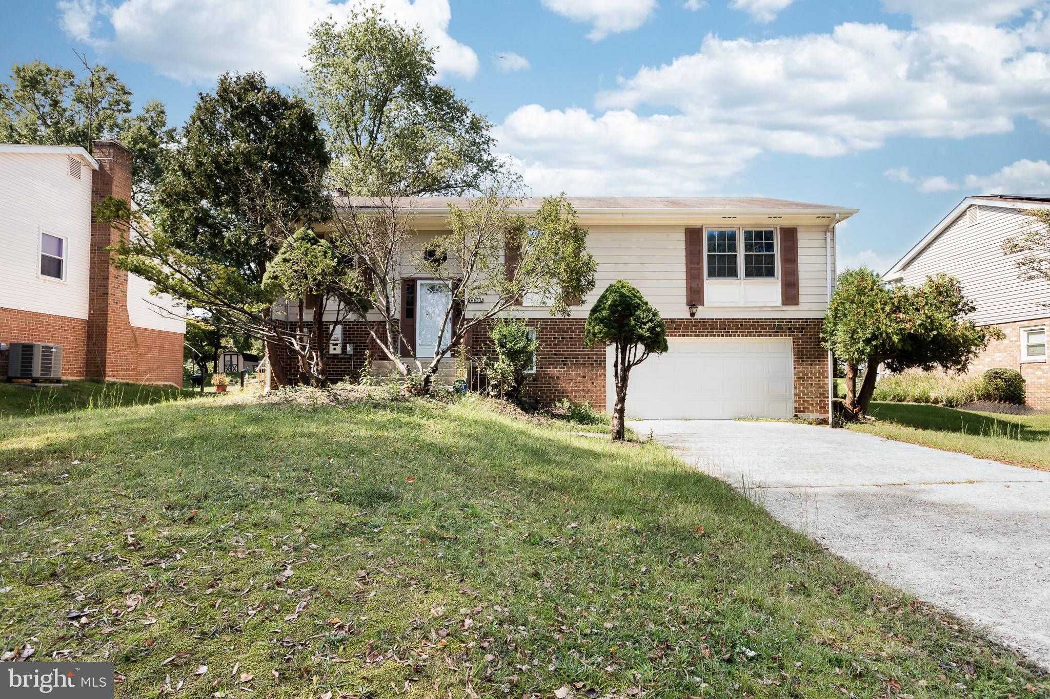 Real estate listing preview #8