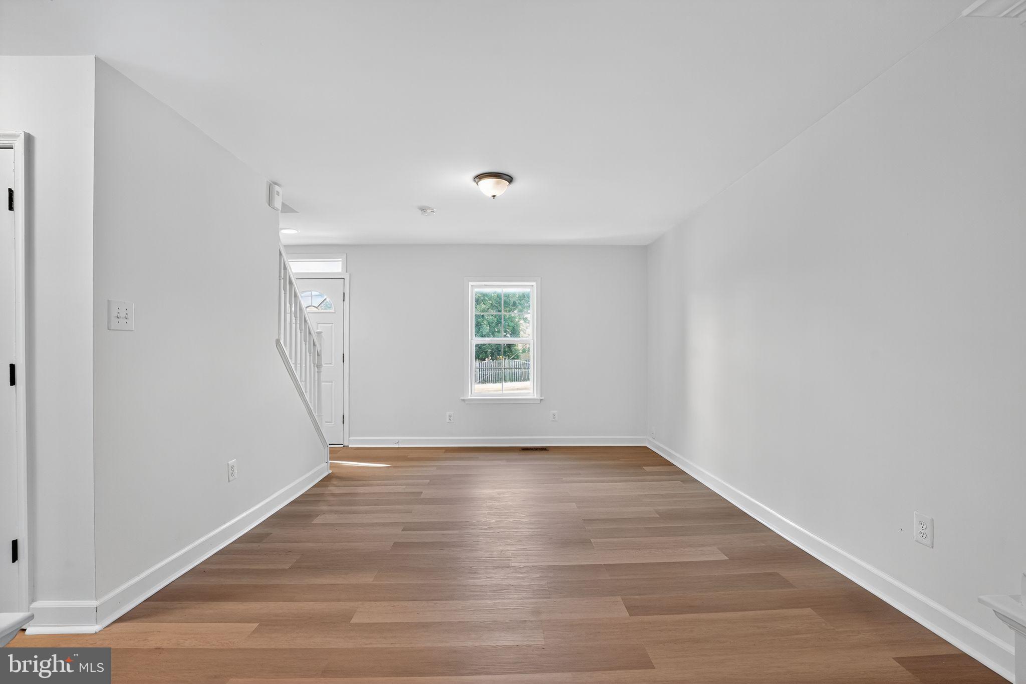 Real estate listing preview #10