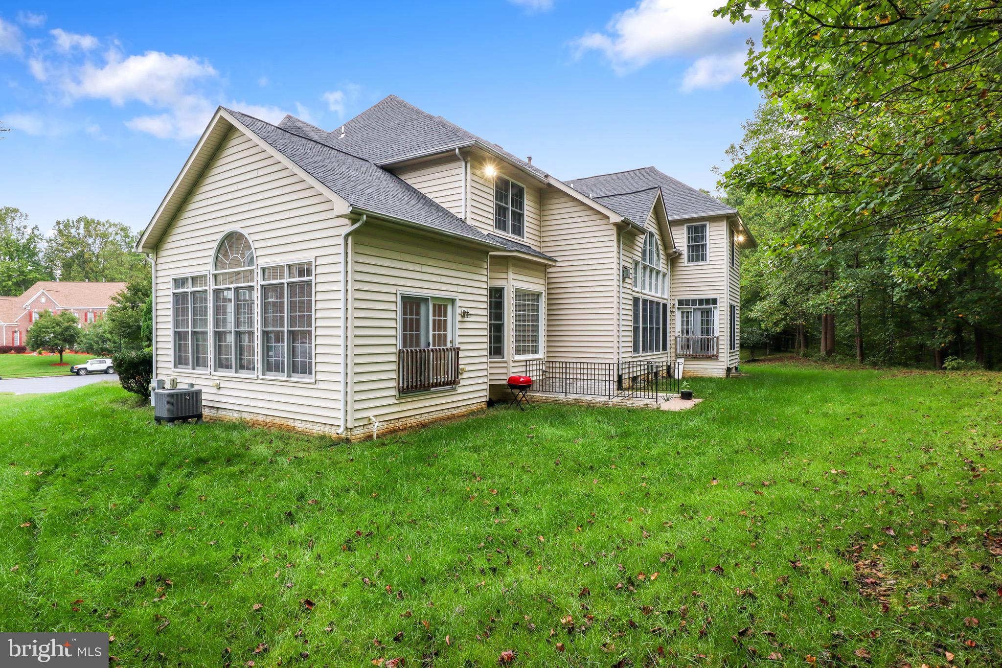 Real estate listing preview #60