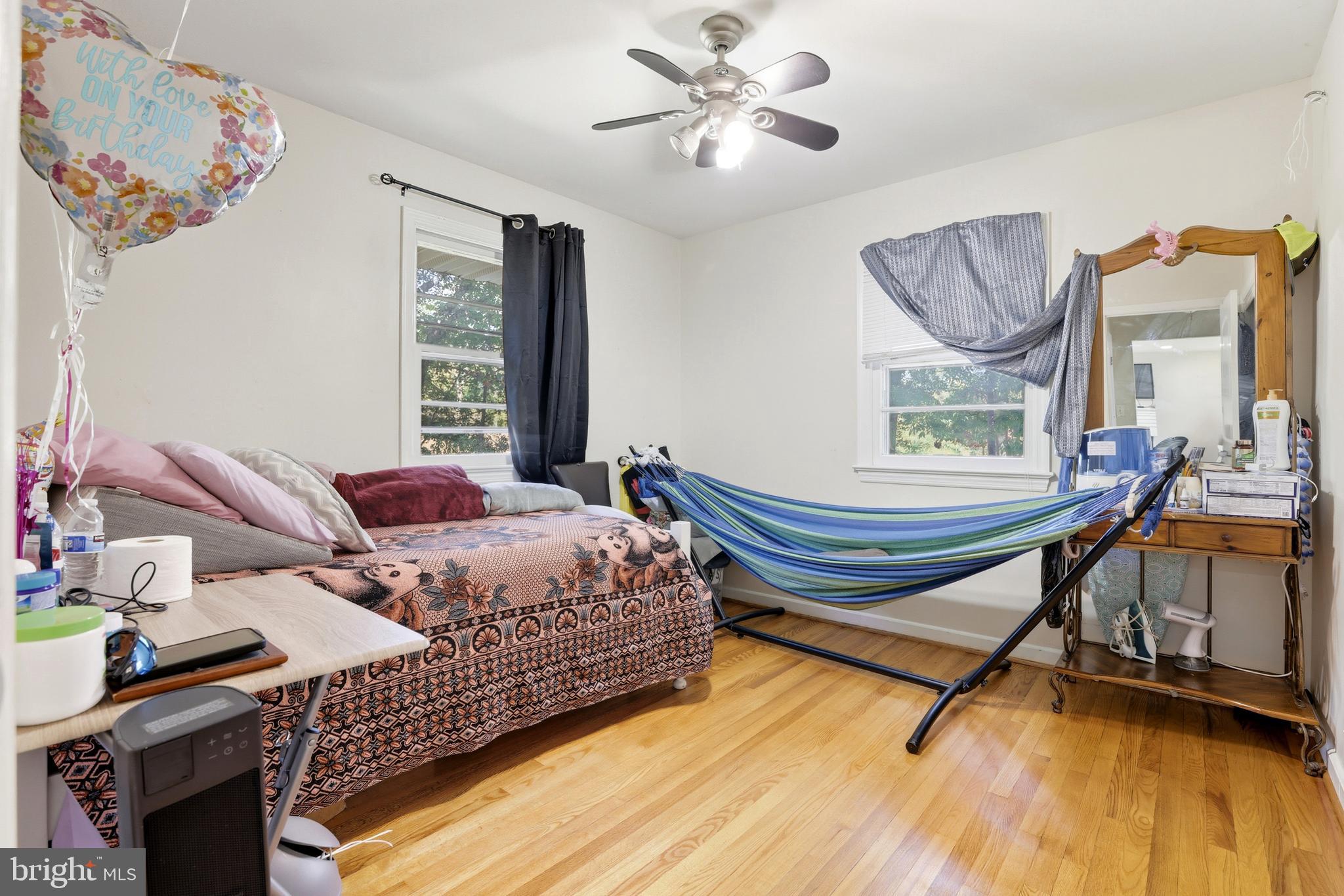 Real estate listing preview #14