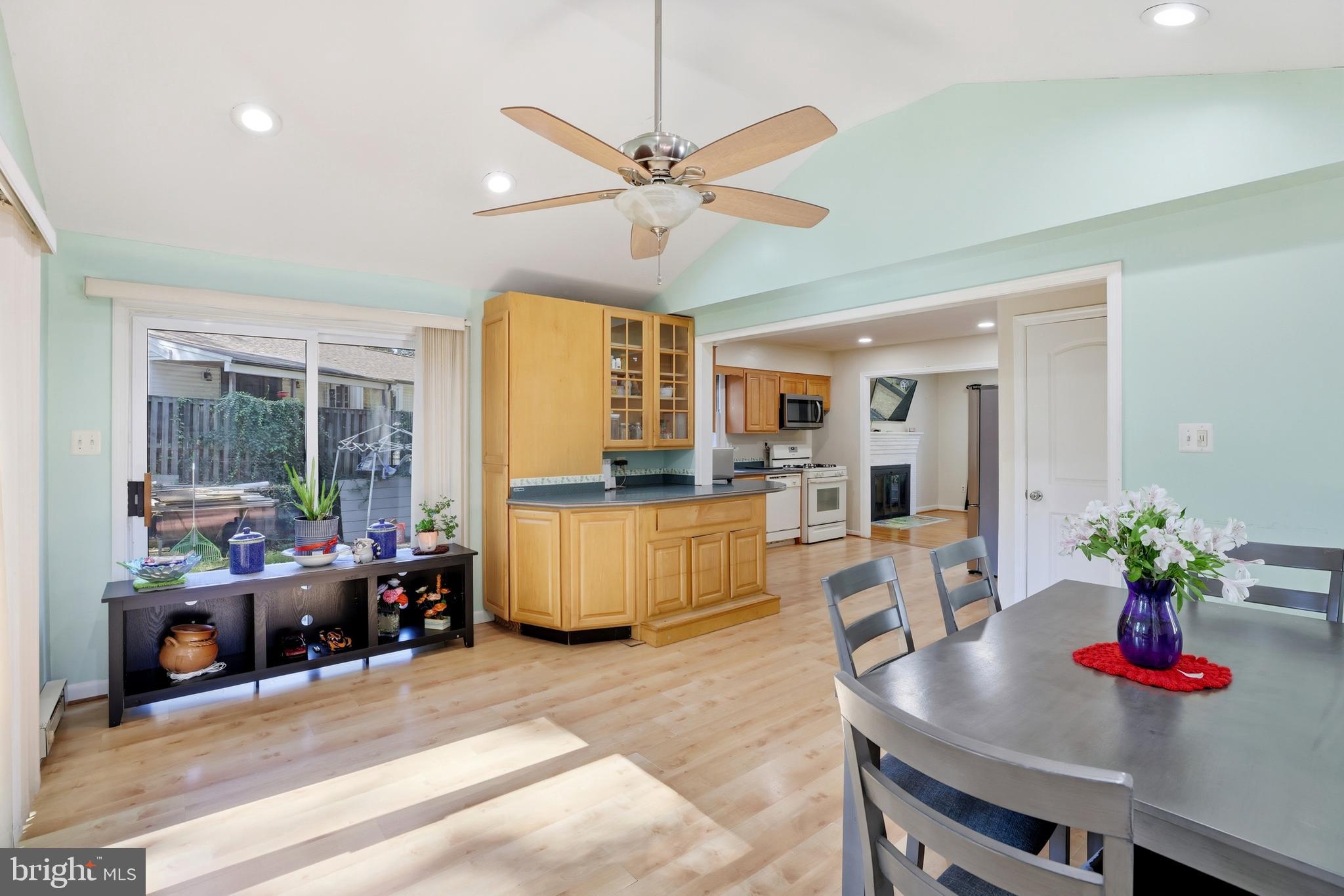 Real estate listing preview #10