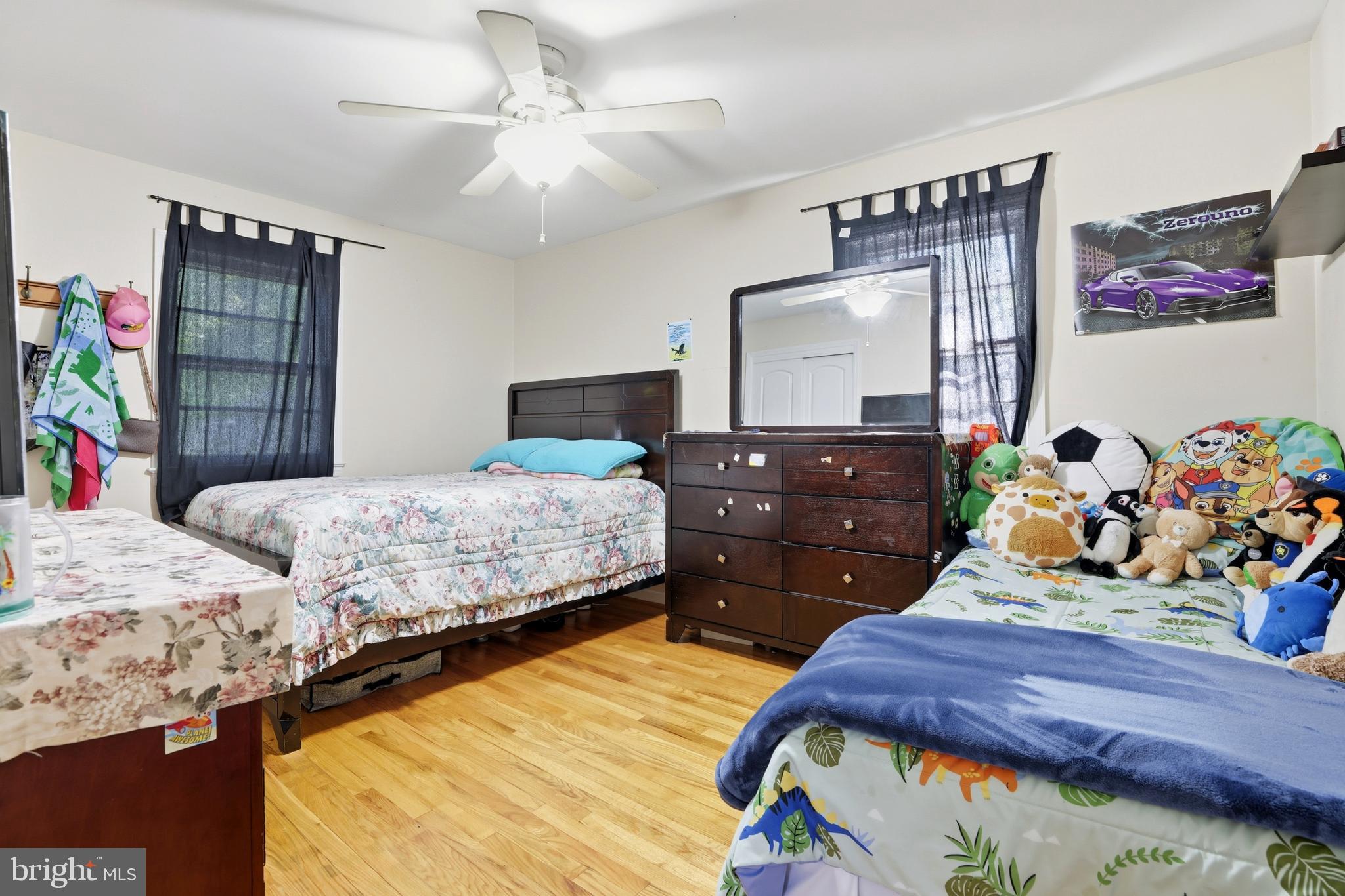 Real estate listing preview #15