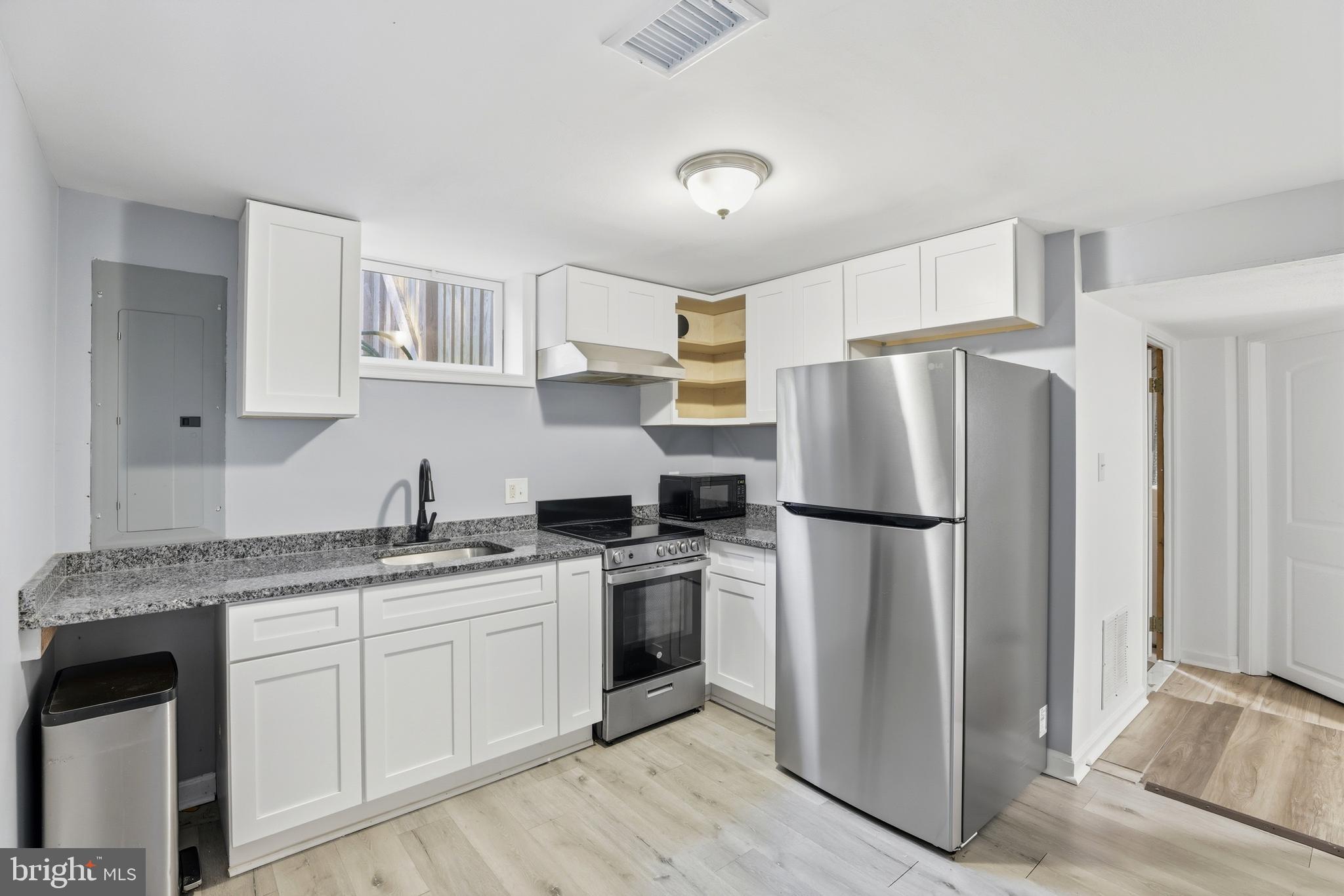 Real estate listing preview #21