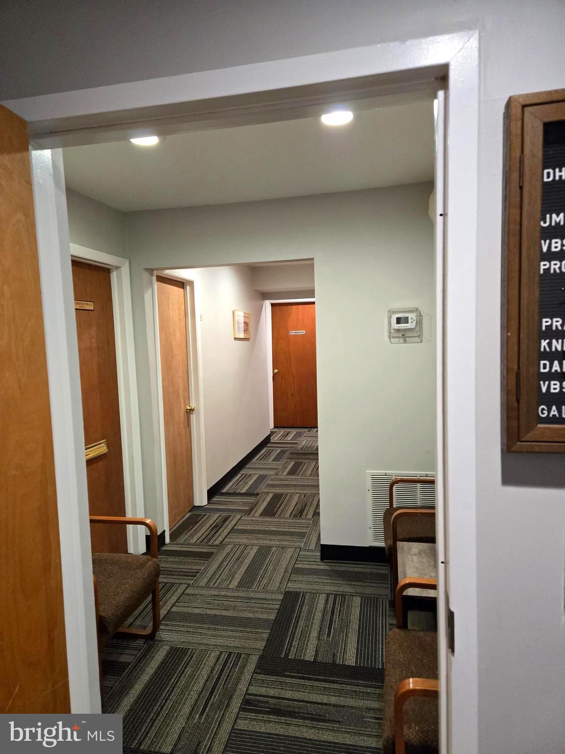 Real estate listing preview #3