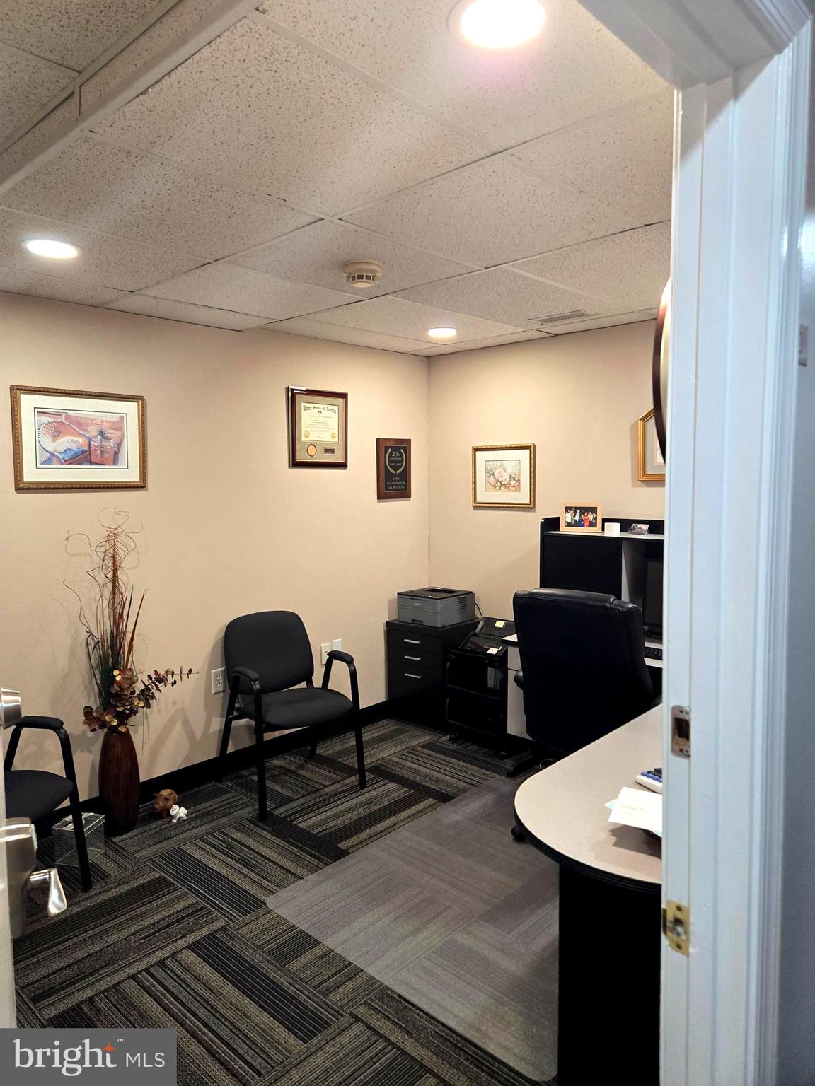 Real estate listing preview #14