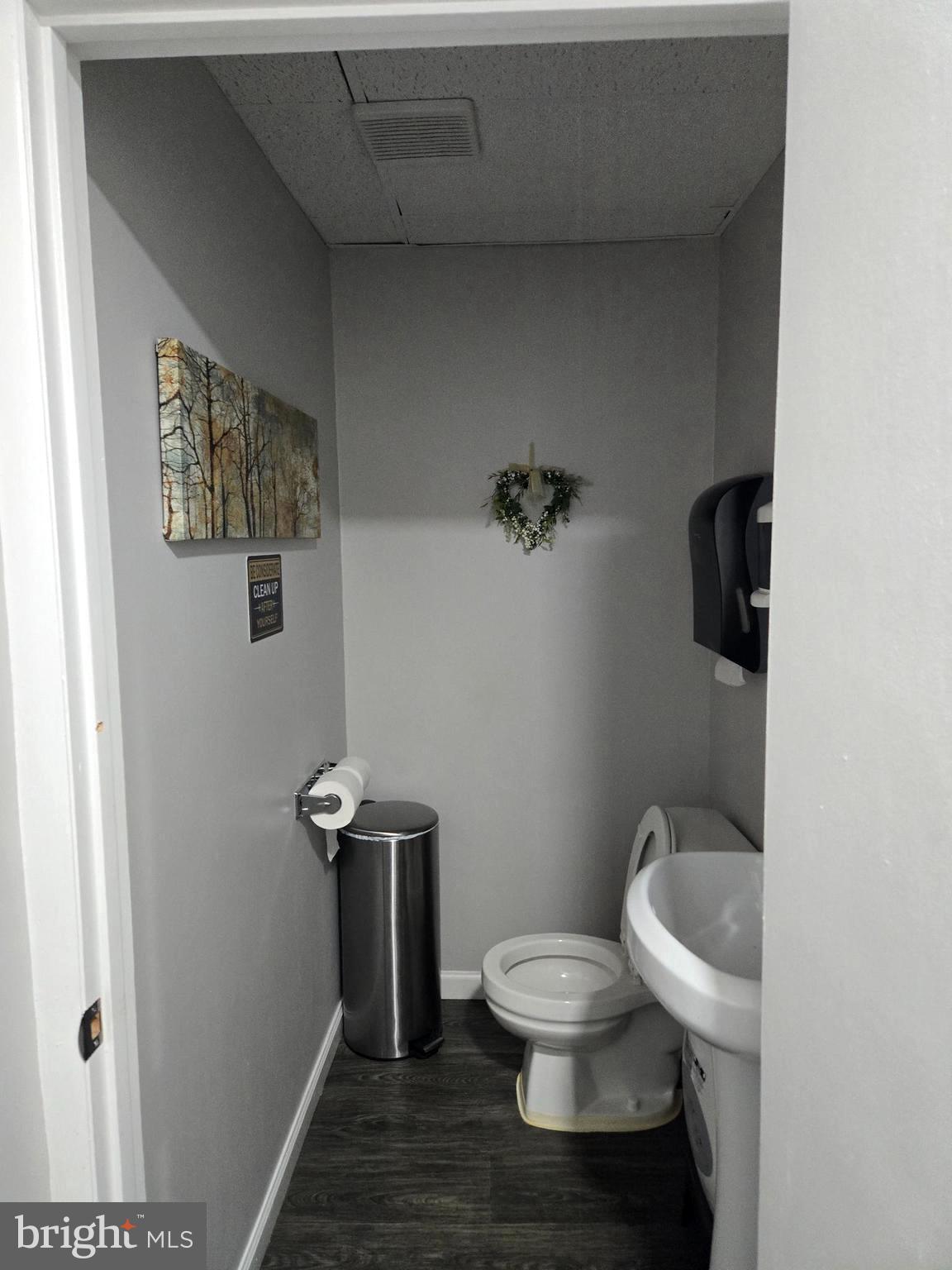 Real estate listing preview #15