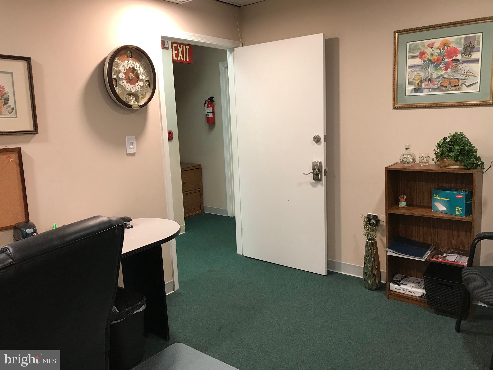 Real estate listing preview #7