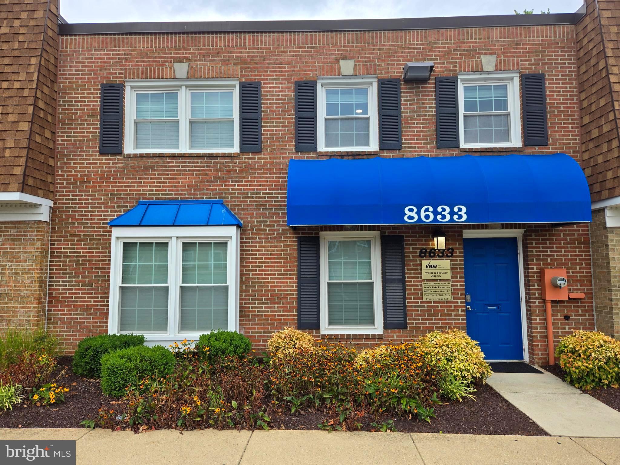 Real estate listing preview #1