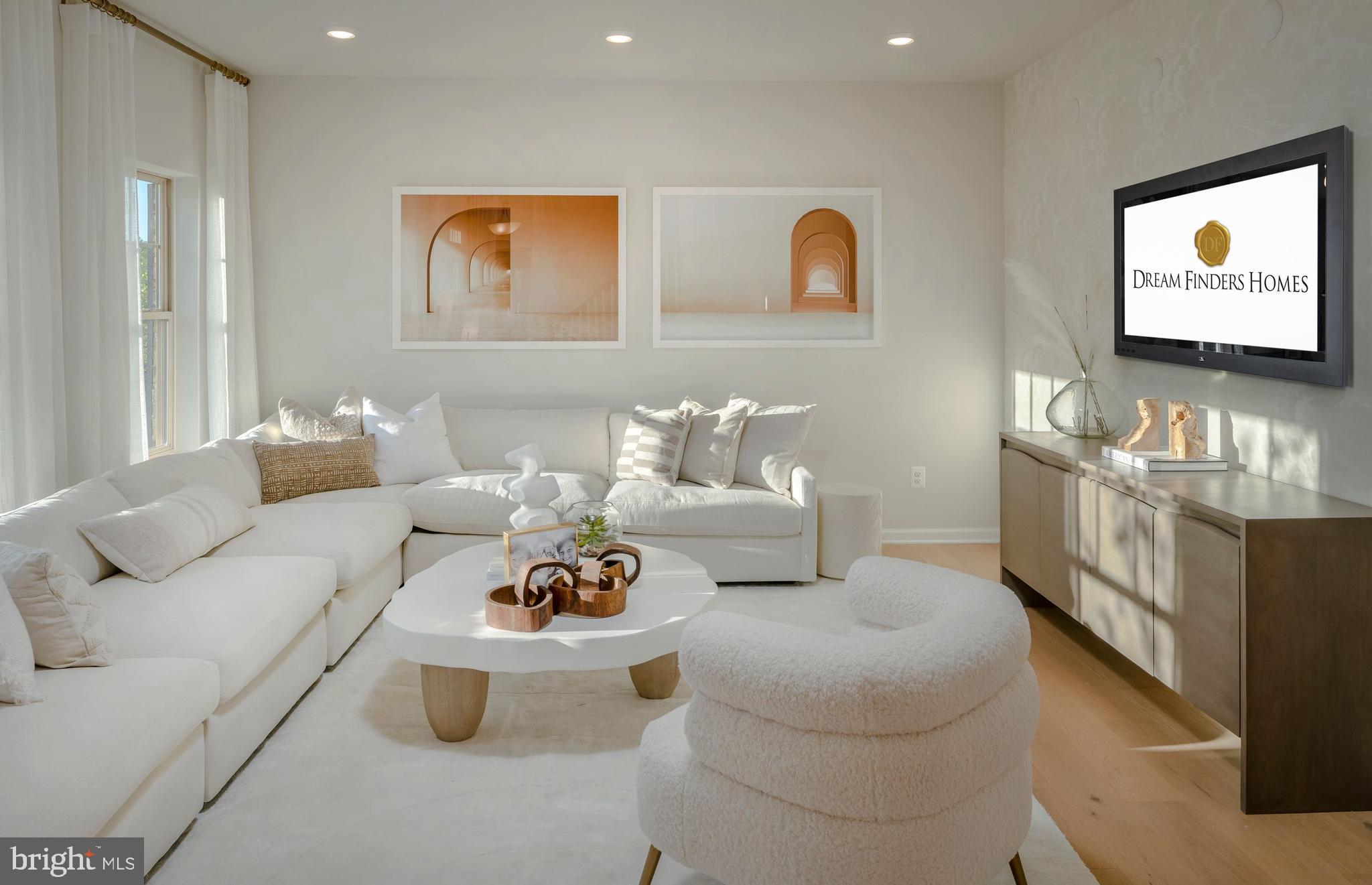 Real estate listing preview #3