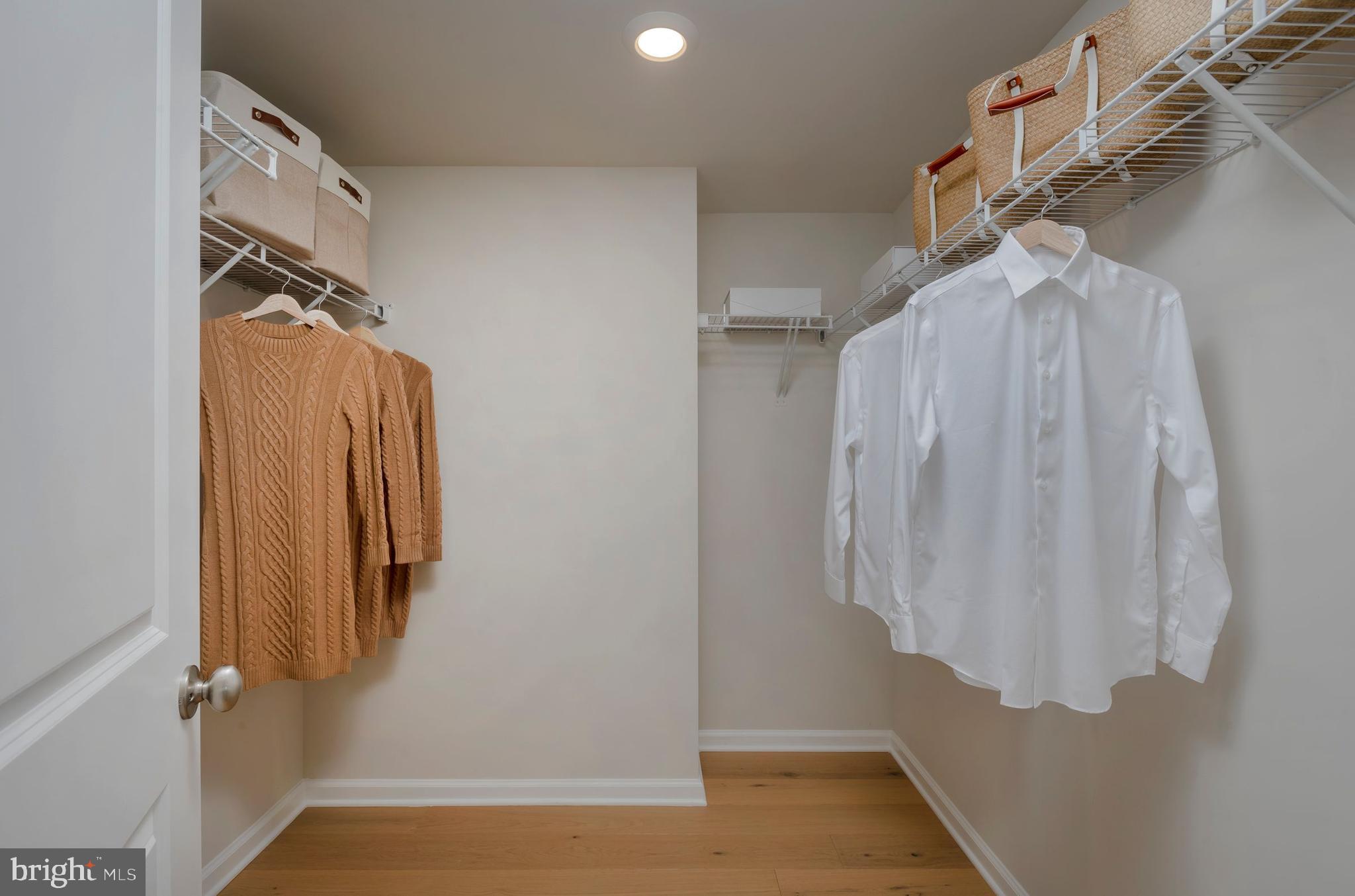 Real estate listing preview #17