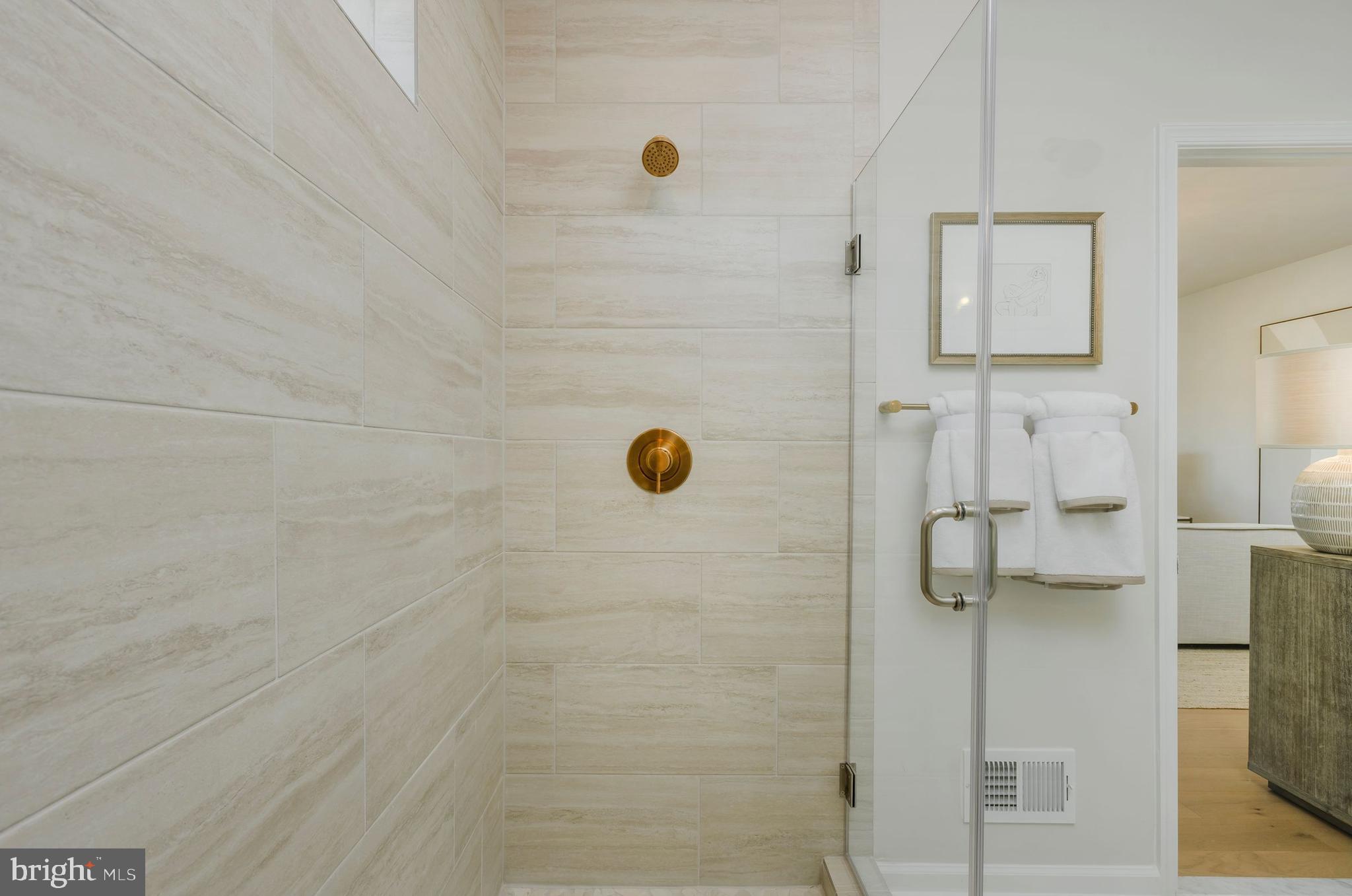 Real estate listing preview #21